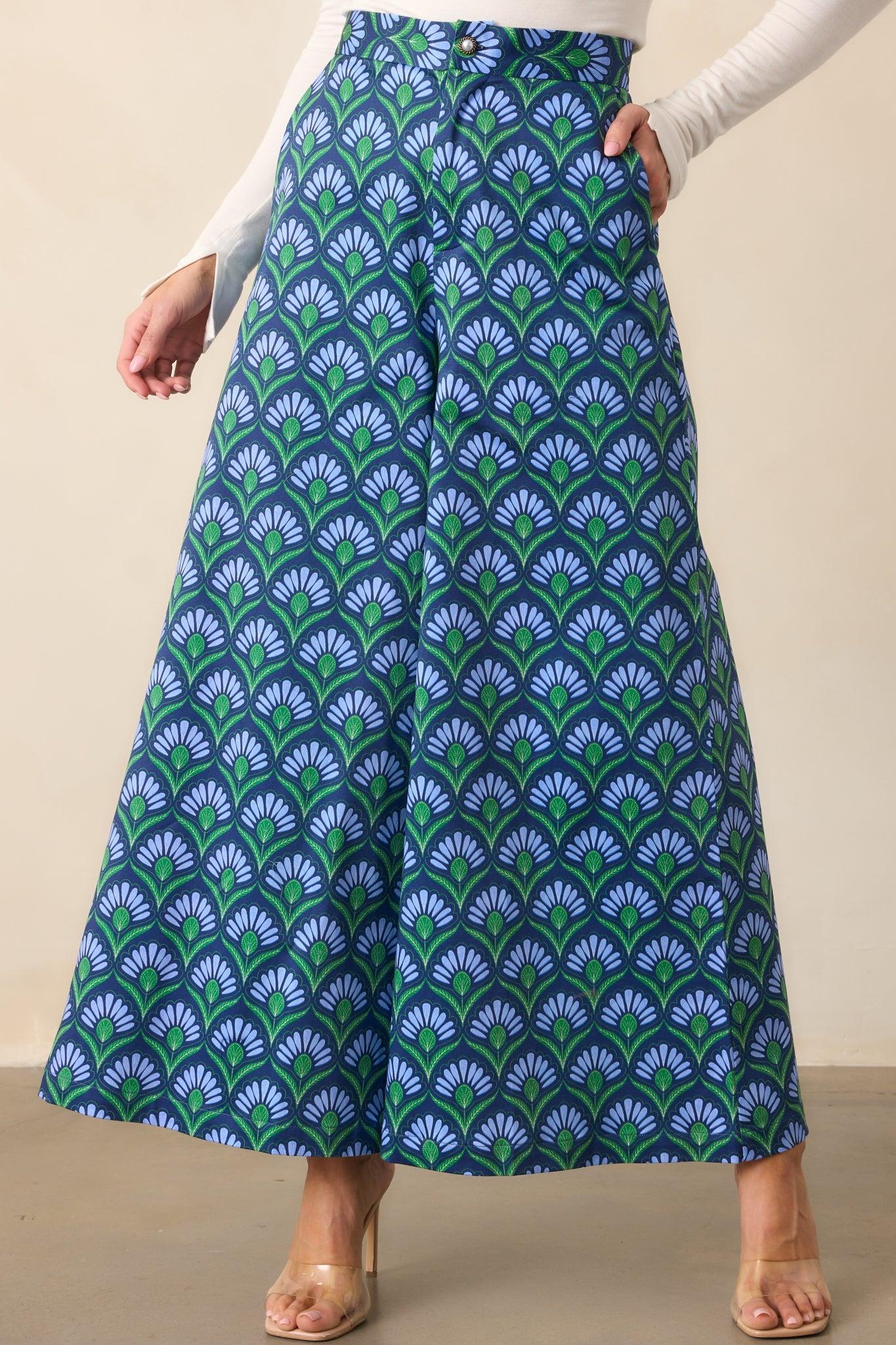 Prosperina Vale Blue Multi Geometric Print Cotton Top L / Blue Product Image