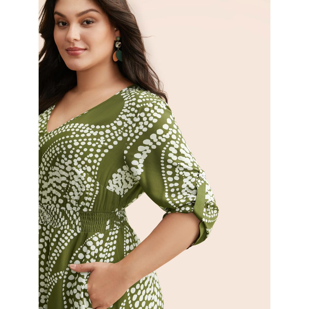 Plus Size Plants Print Shirred Tab Sleeve Dress Moss Women Elegant Shirred V-neck Elbow-length sleeve Curvy BloomChic 30/6X Product Image