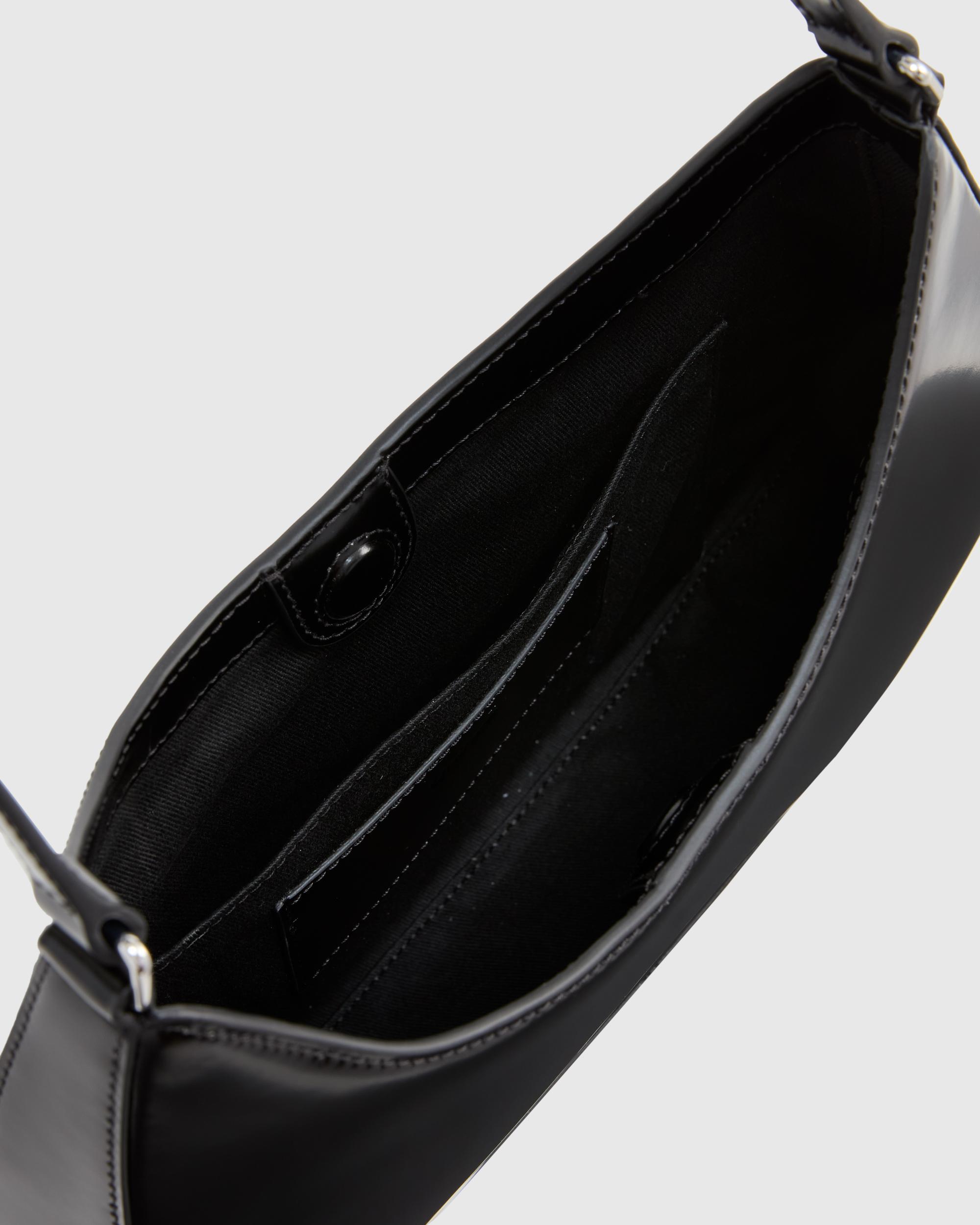 Quince | Women's Italian Abrasivato Leather Shoulder Bag Italian Leather Product Image