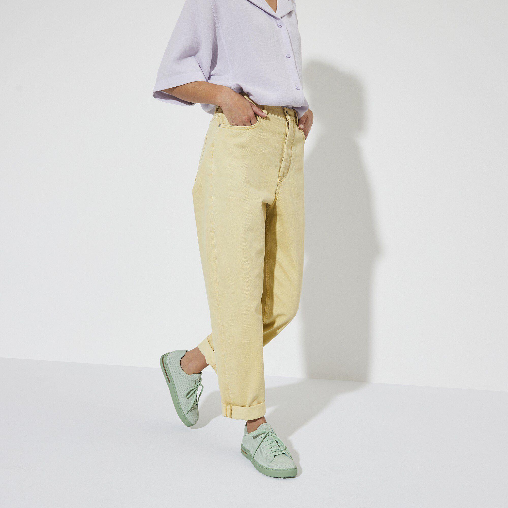 Bend Low Suede Leather Embossed Product Image