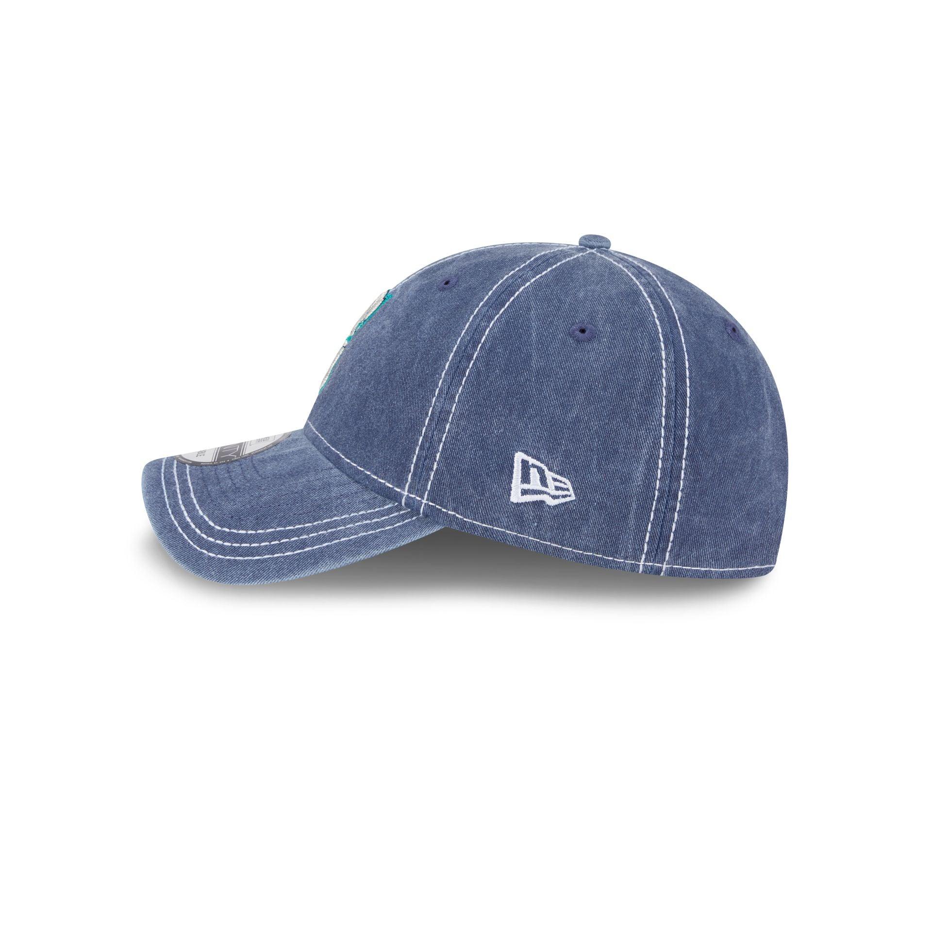 Indianapolis Colts 2025 Sideline Hot Weather 39THIRTY Stretch Fit Hat Male Product Image