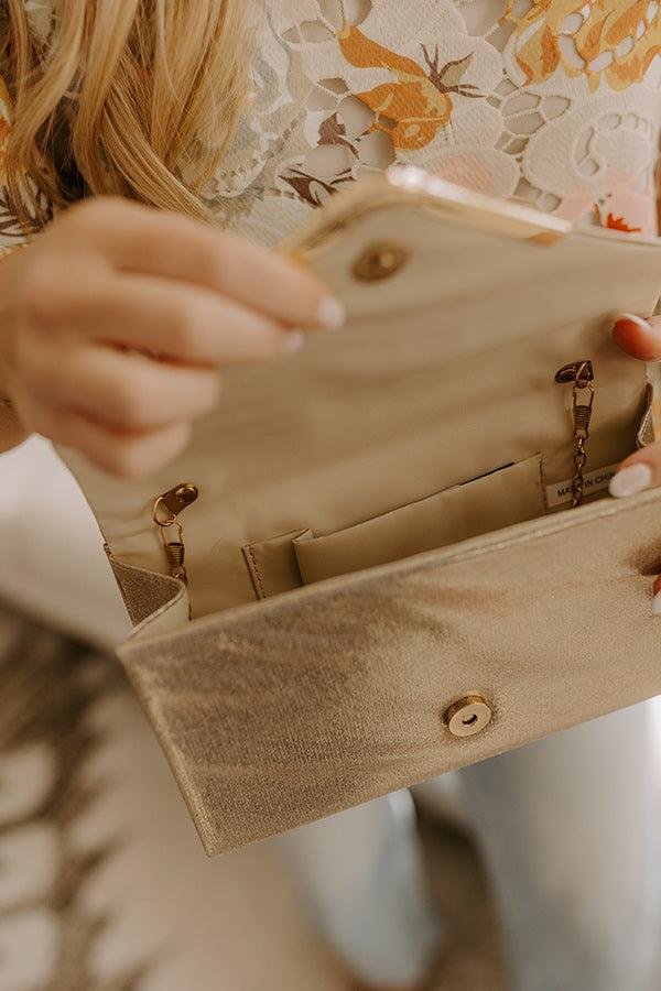 Chic Lifestyle Metallic Clutch Product Image