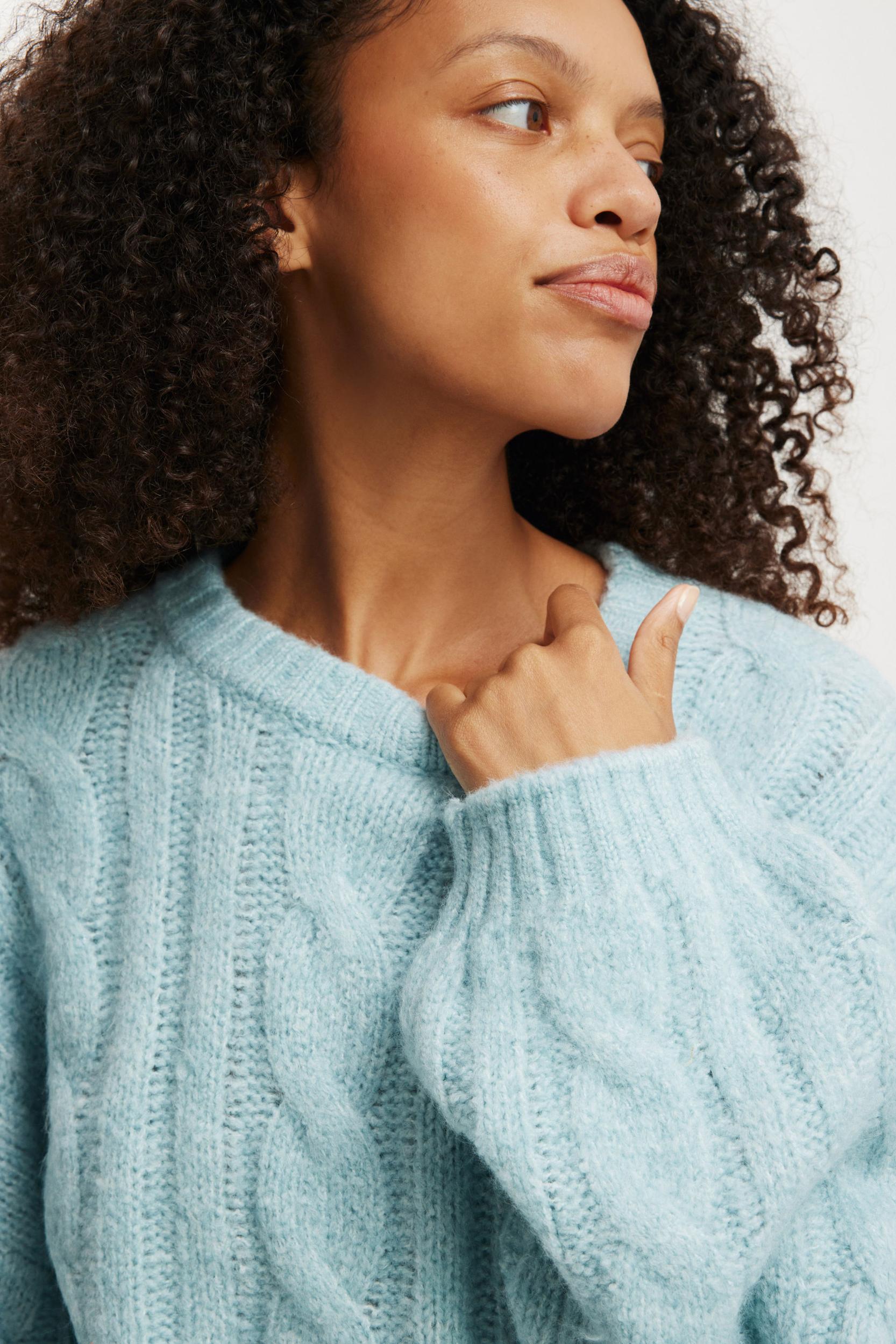 Luxe Crew Pullover Product Image