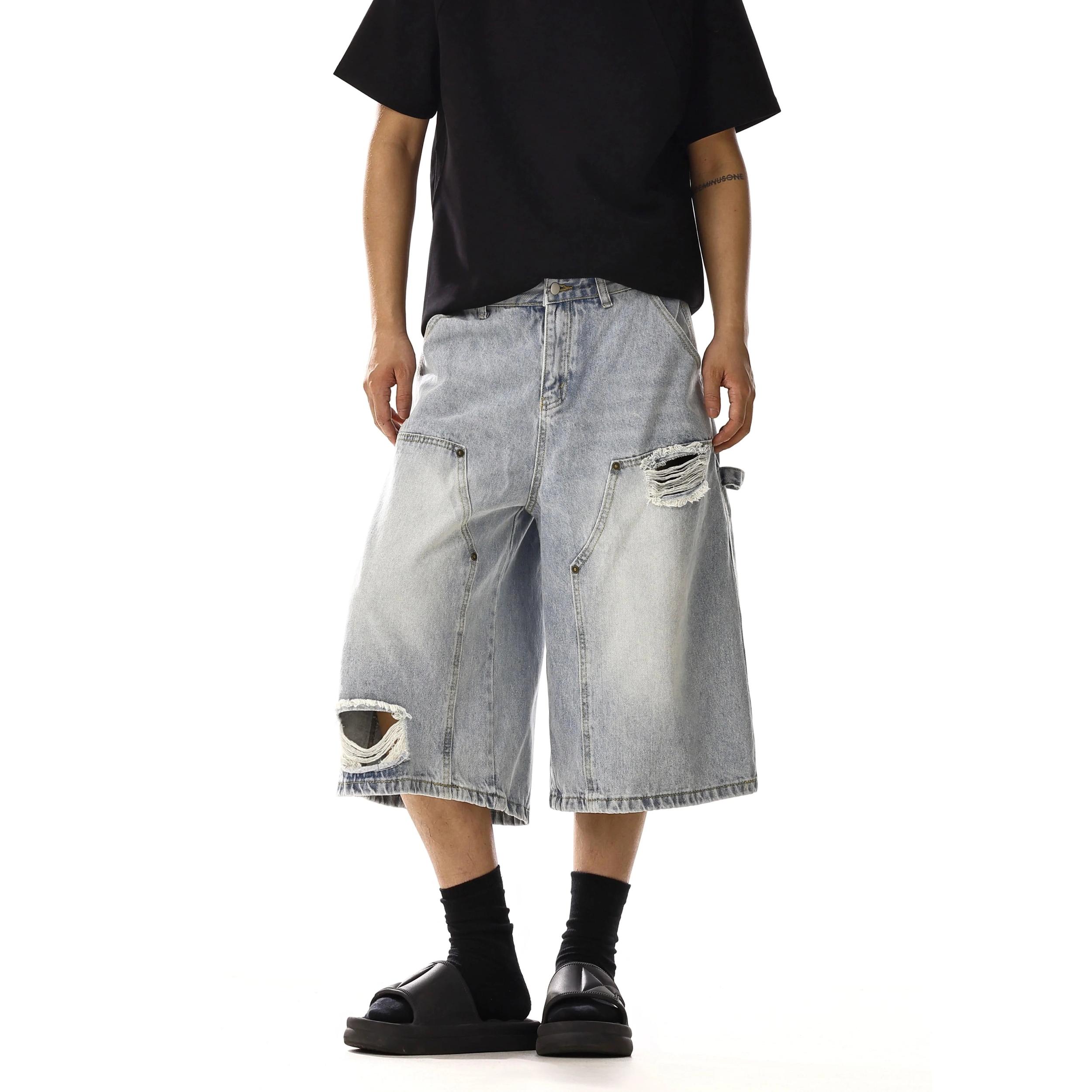 RT No. 18118 DISTRESSED WORKWEAR SHORTS Product Image