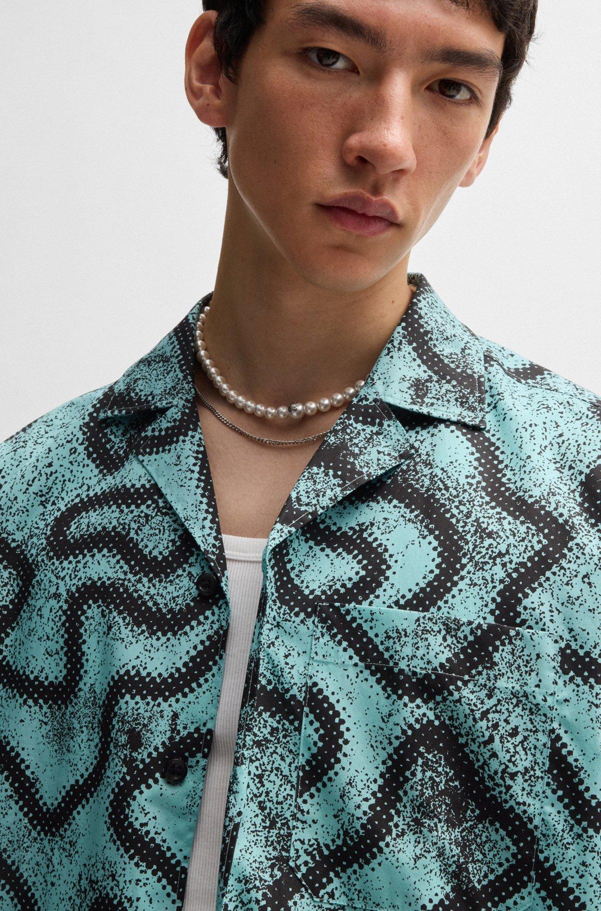 Relaxed-fit shirt in printed cotton poplin Product Image