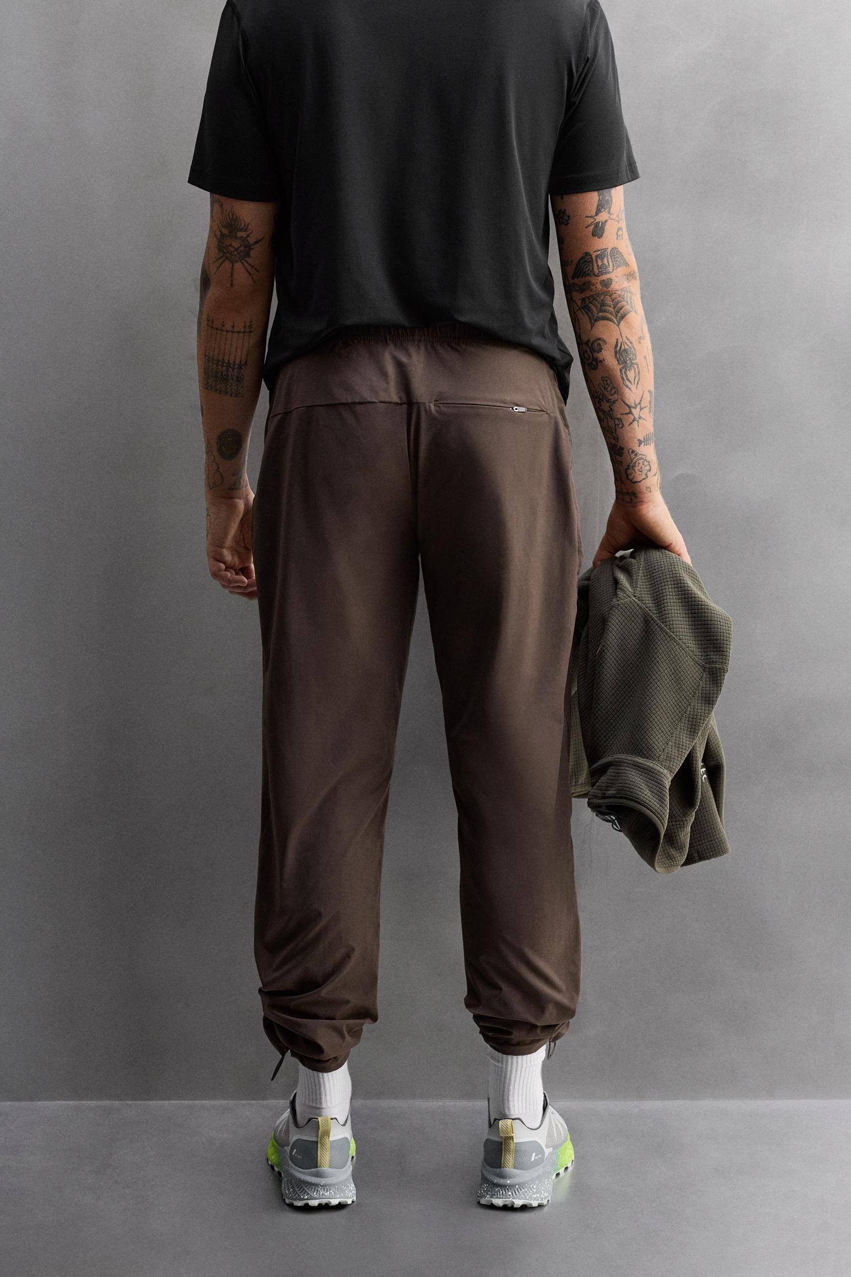 TECHNICAL TRAINING PANTS Product Image