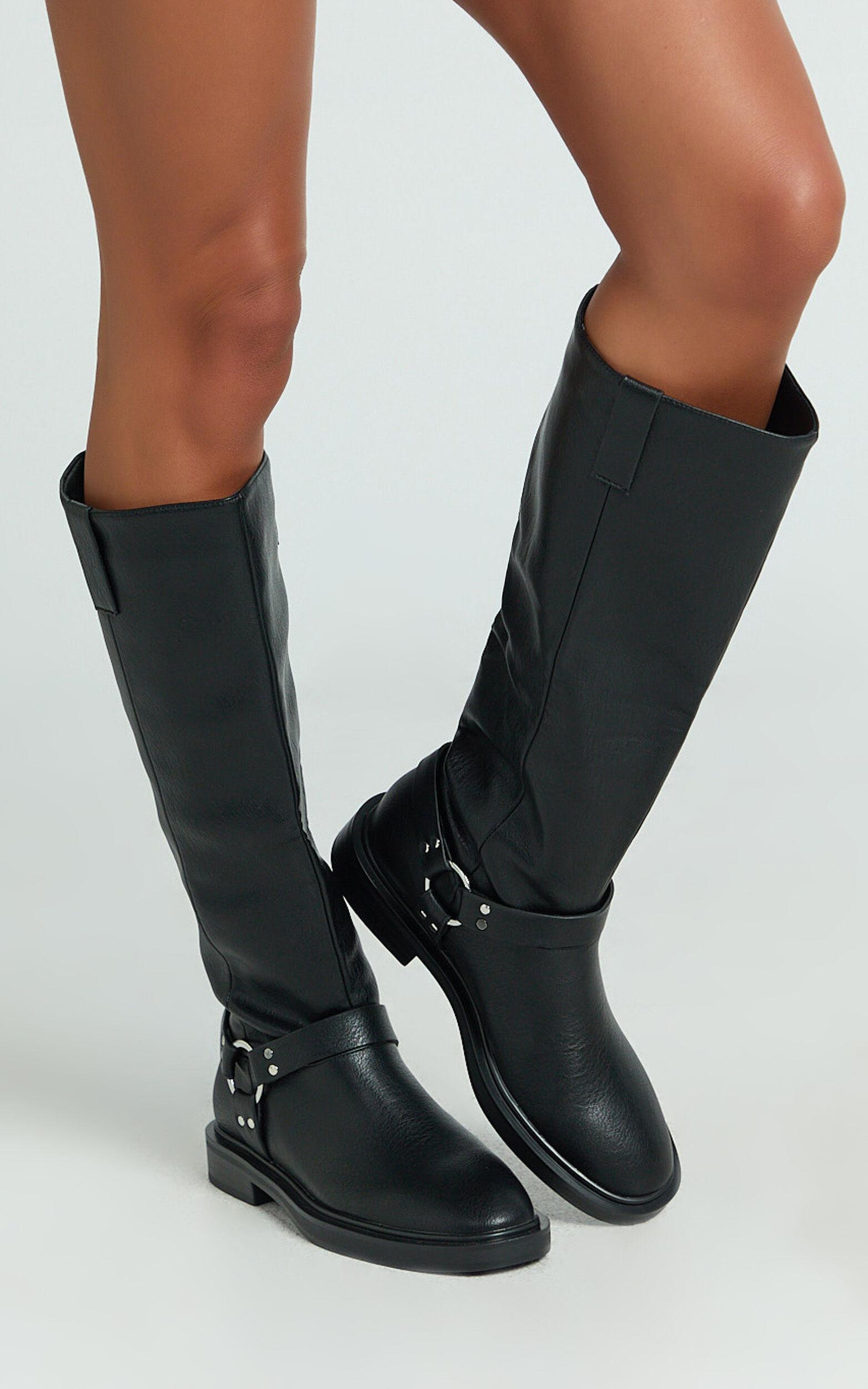 Billini - Hinley Boots in Black Product Image