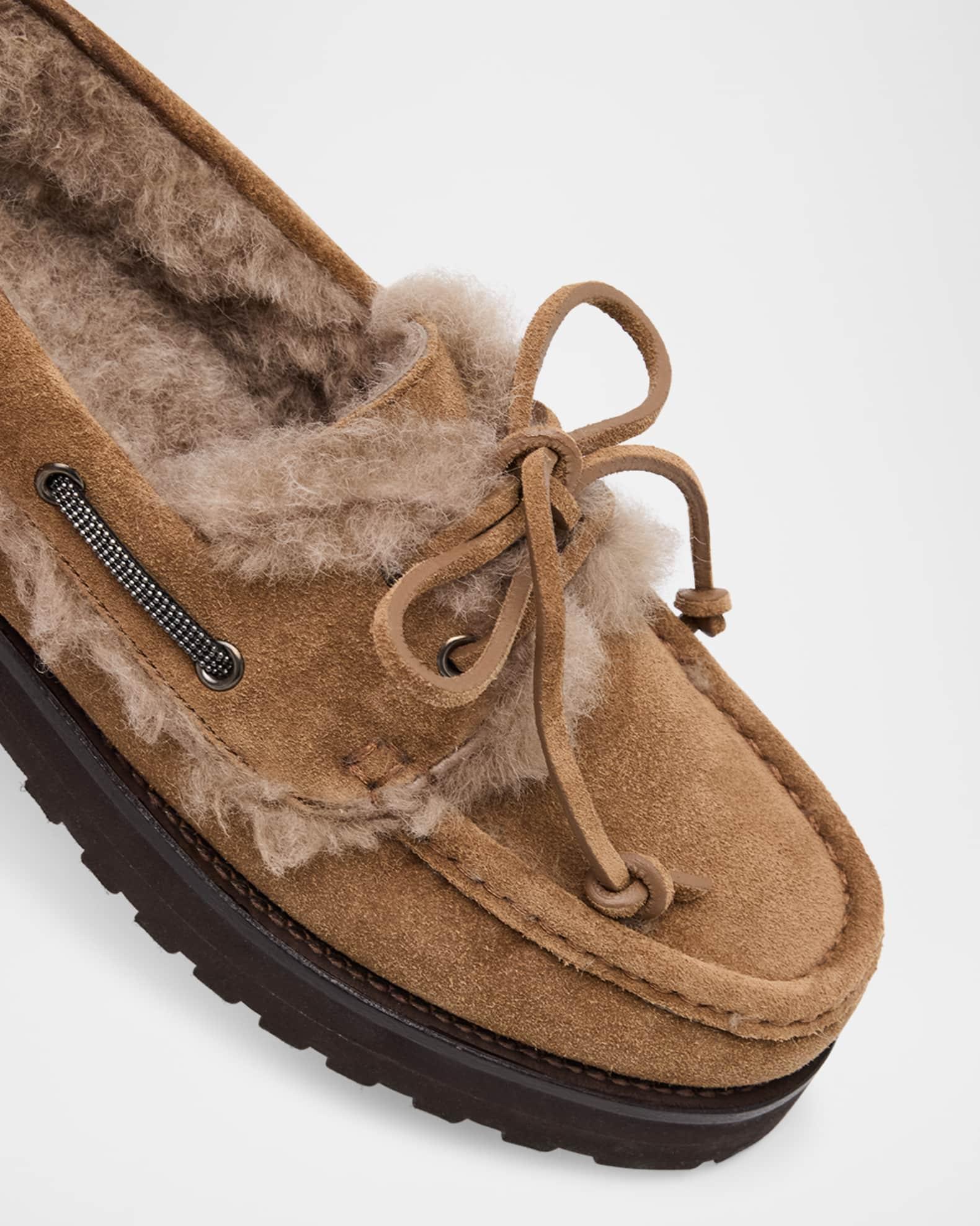 Monili Detail Shearling-Lined Suede Boat Shoes Product Image
