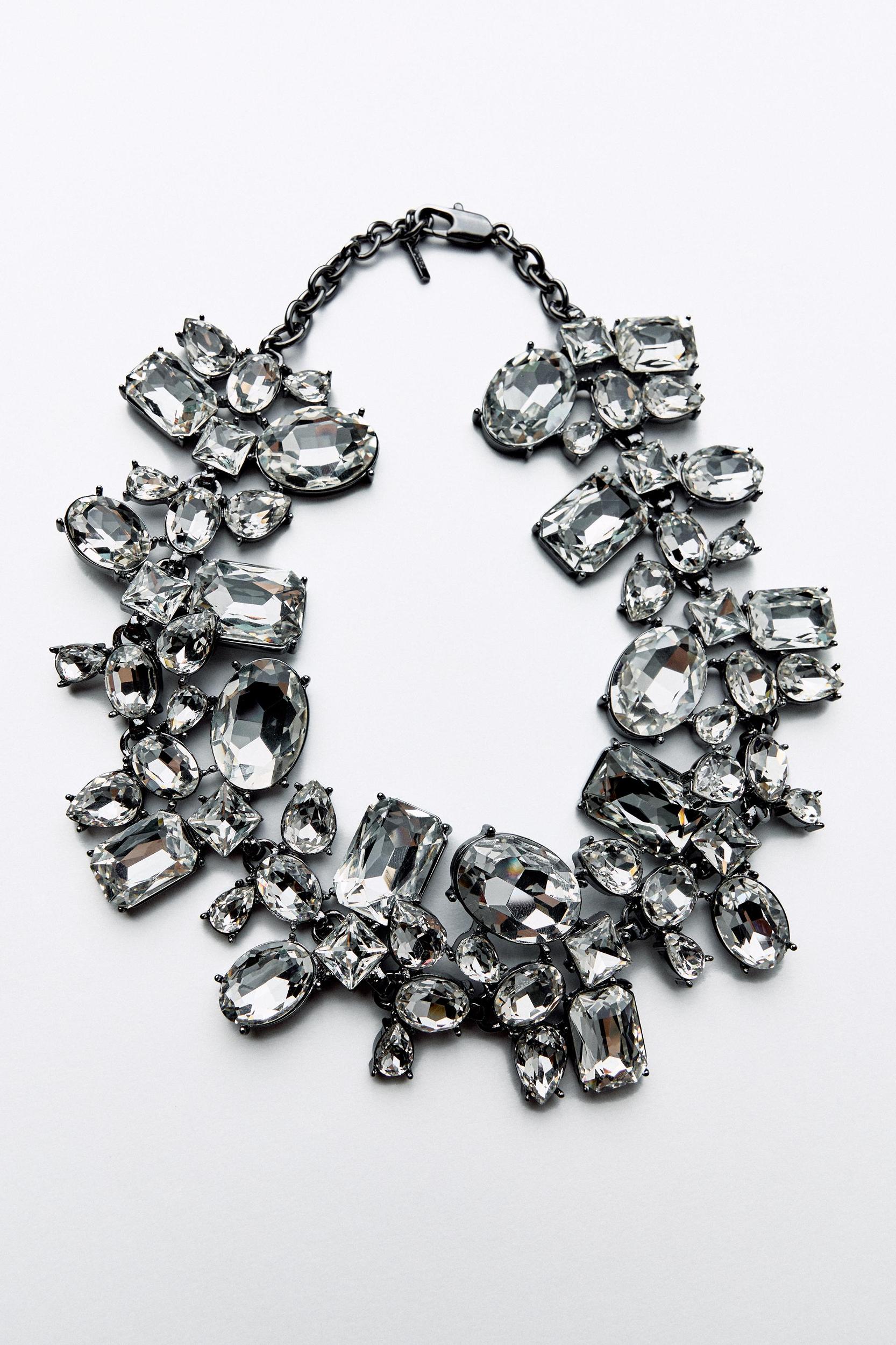 JEWEL PIECE NECKLACE Product Image