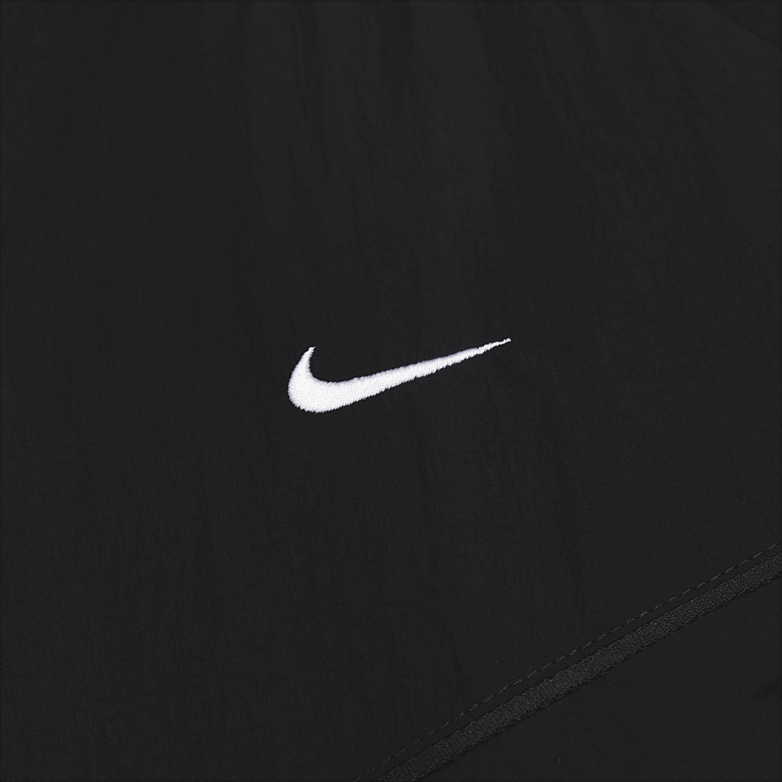 Nike Women's Windrunner Loose UV Woven Full-Zip Jacket (Plus Size) Product Image