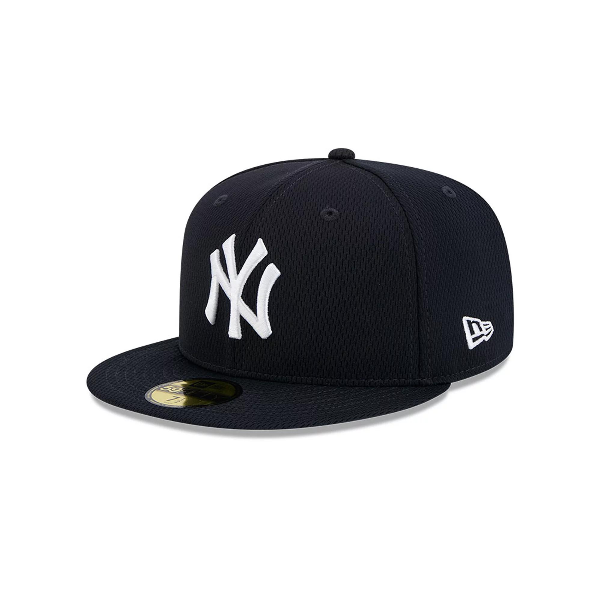 Men's New Era Navy New York Yankees 2025 MLB Clubhouse 59FIFTY Fitted Hat, Size: 7 5/8, Blue Product Image