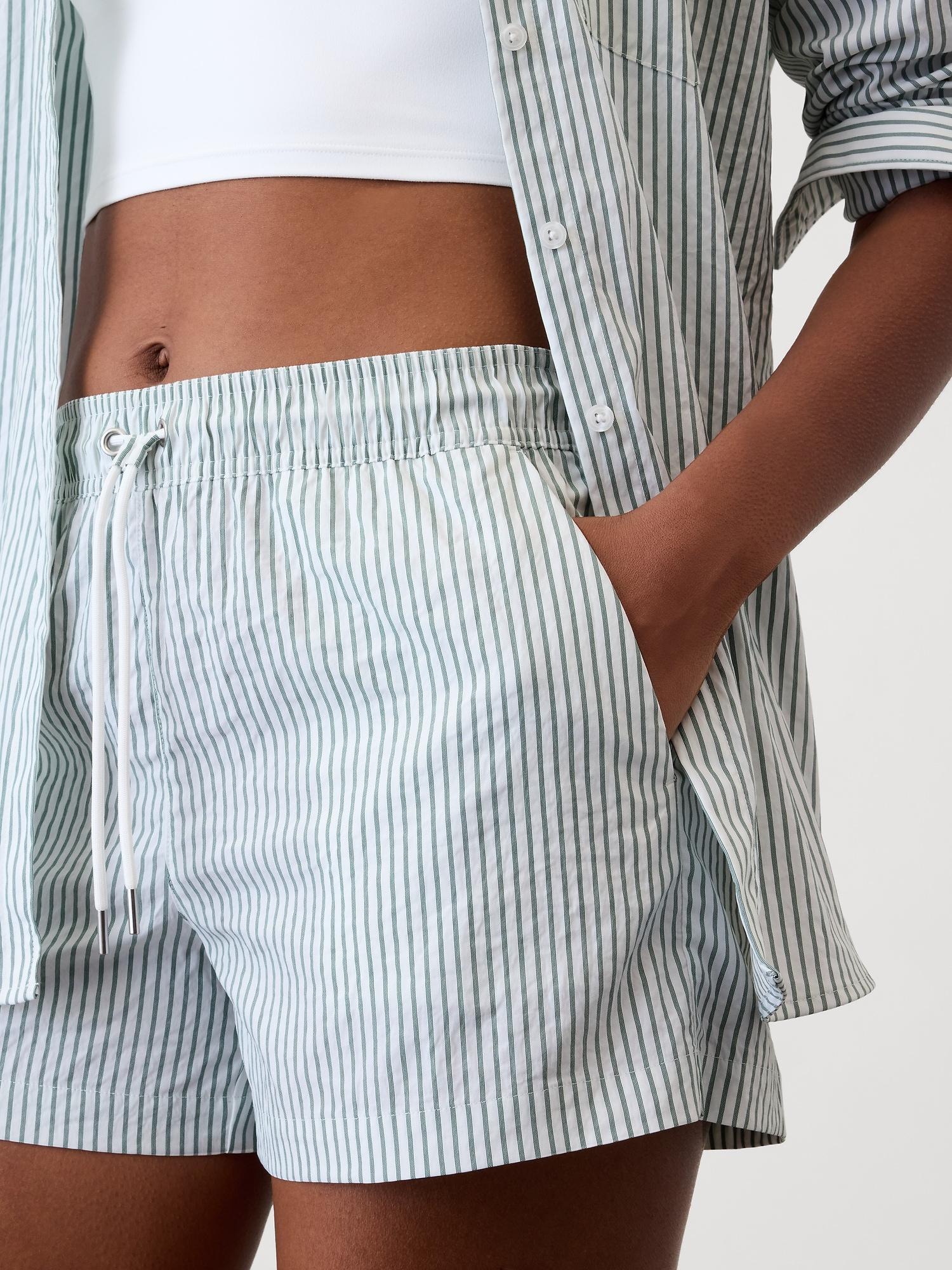 Midday Mid Rise Short Product Image