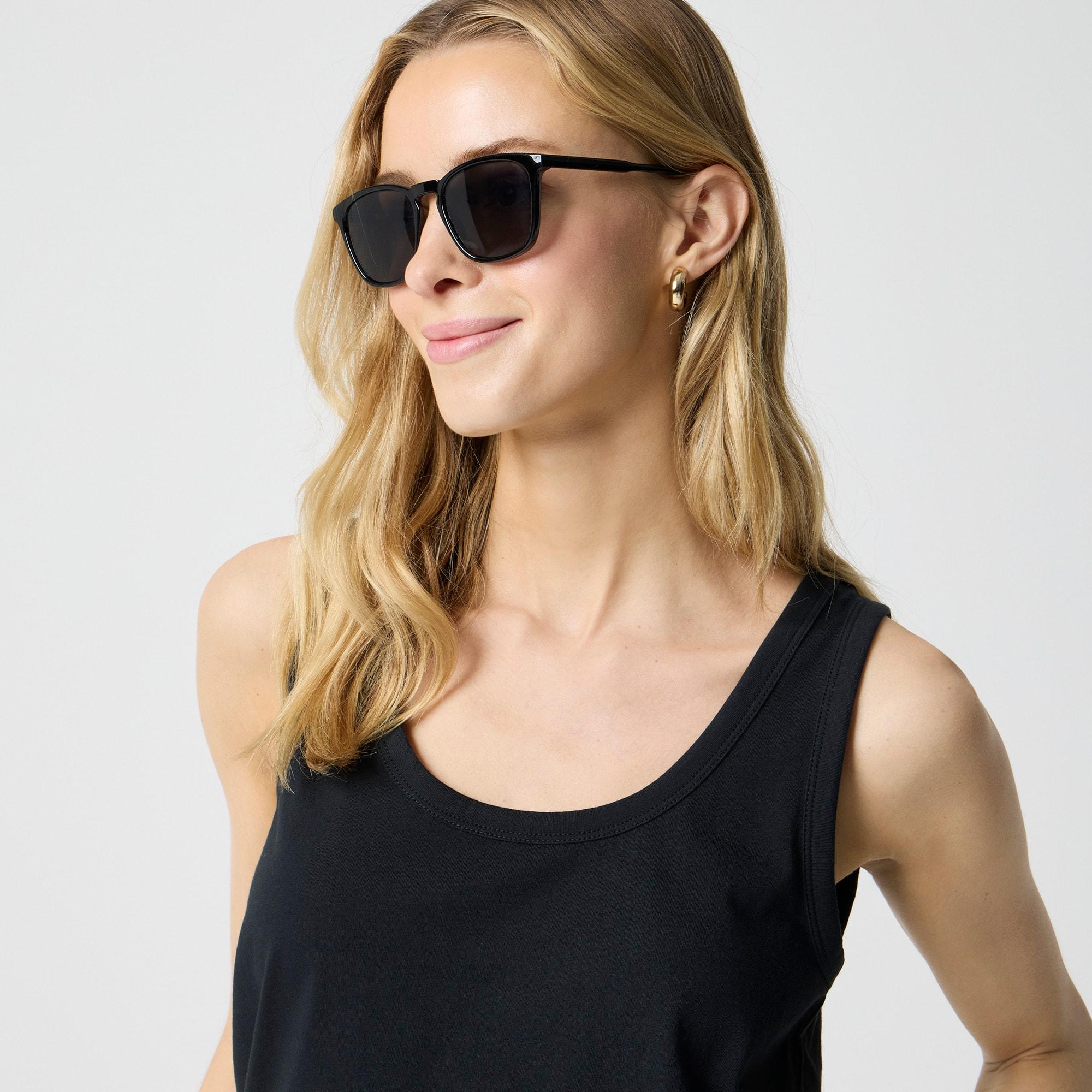 Scoopneck tank top Product Image