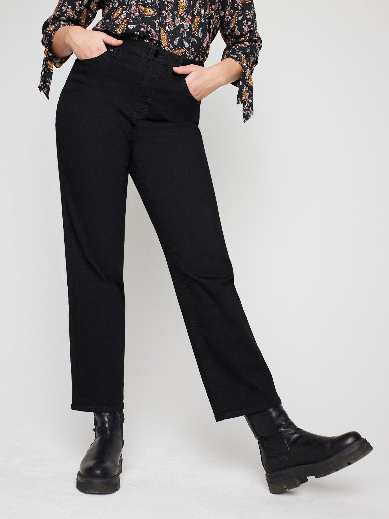 Westport Signature Black Straight Leg Jeans - Plus Female Product Image