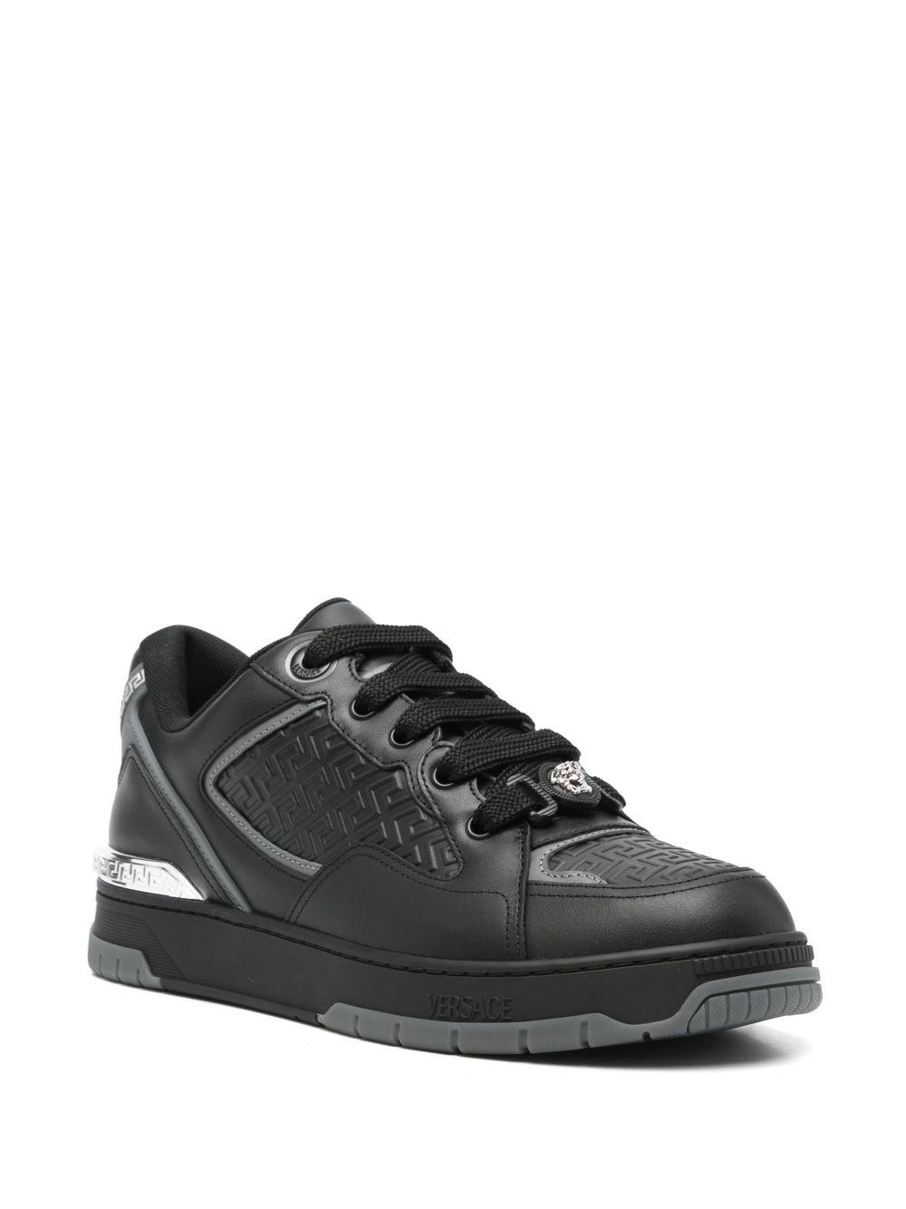 low-top sneakers Product Image
