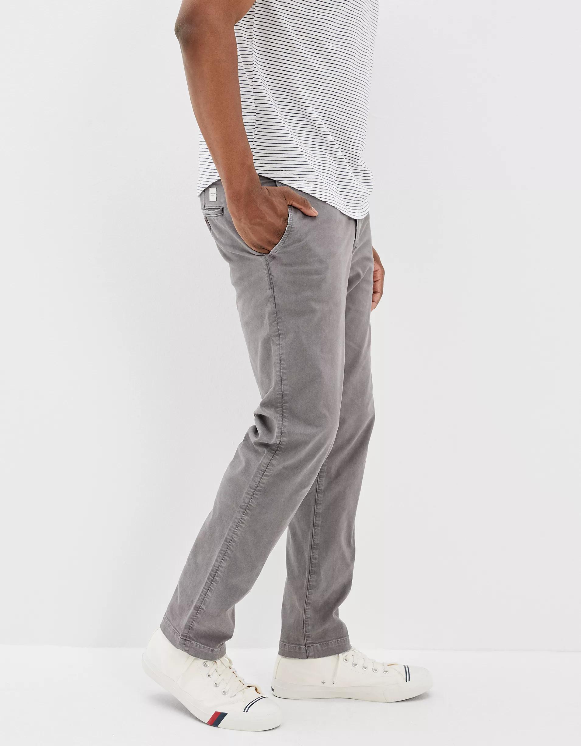 AE Flex Original Straight Lived-In Khaki Pant Product Image