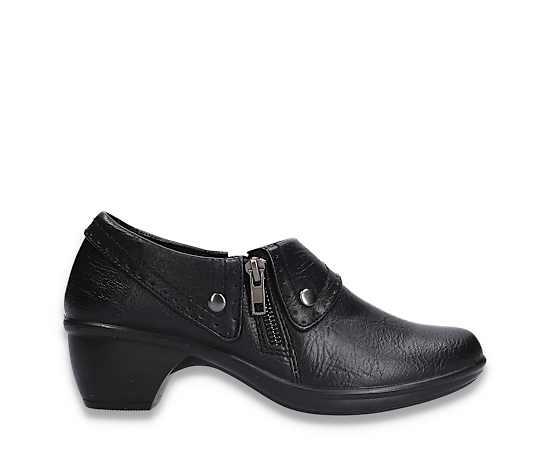 Easy Street Darcy Women's Ankle Boots,  Product Image