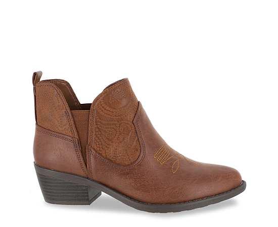 Easy Street Legend Women's Ankle Boots,  Product Image