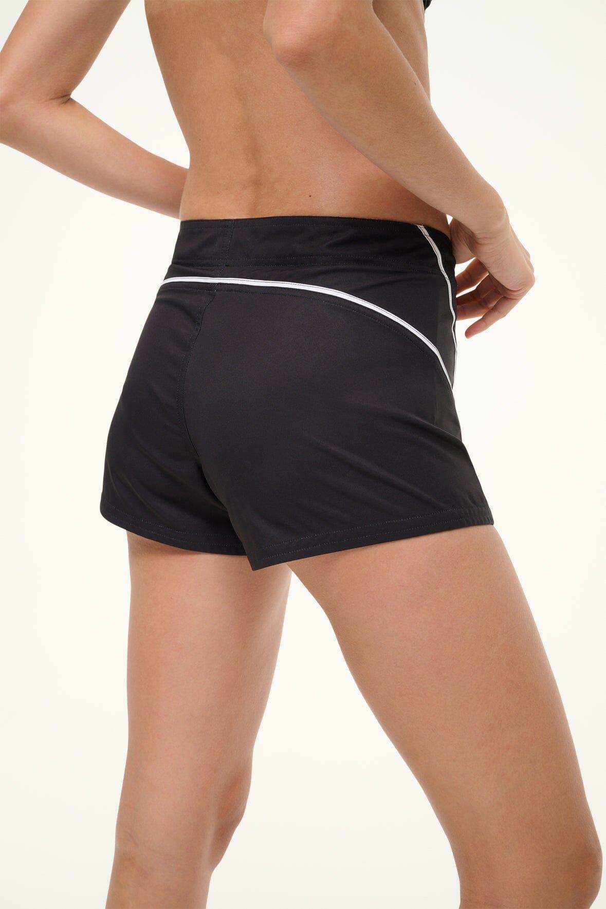 PIER BOARD SHORT | BLACK WHITE Product Image