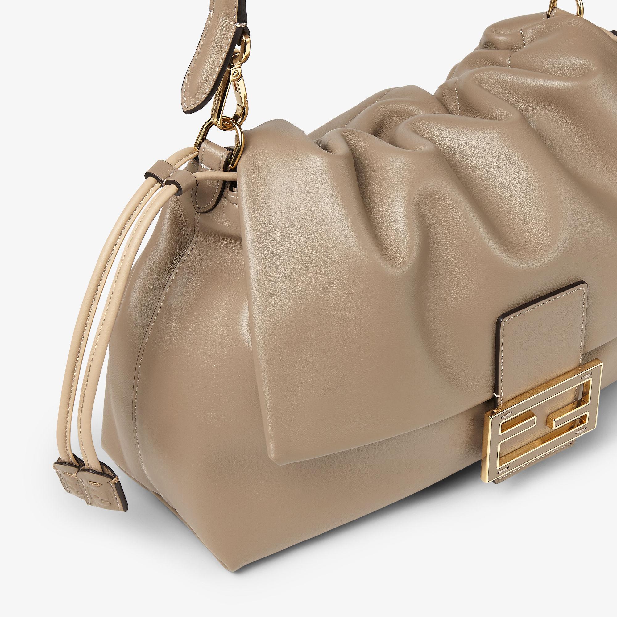 Mamma Baguette LargeDove gray nappa leather bag Product Image