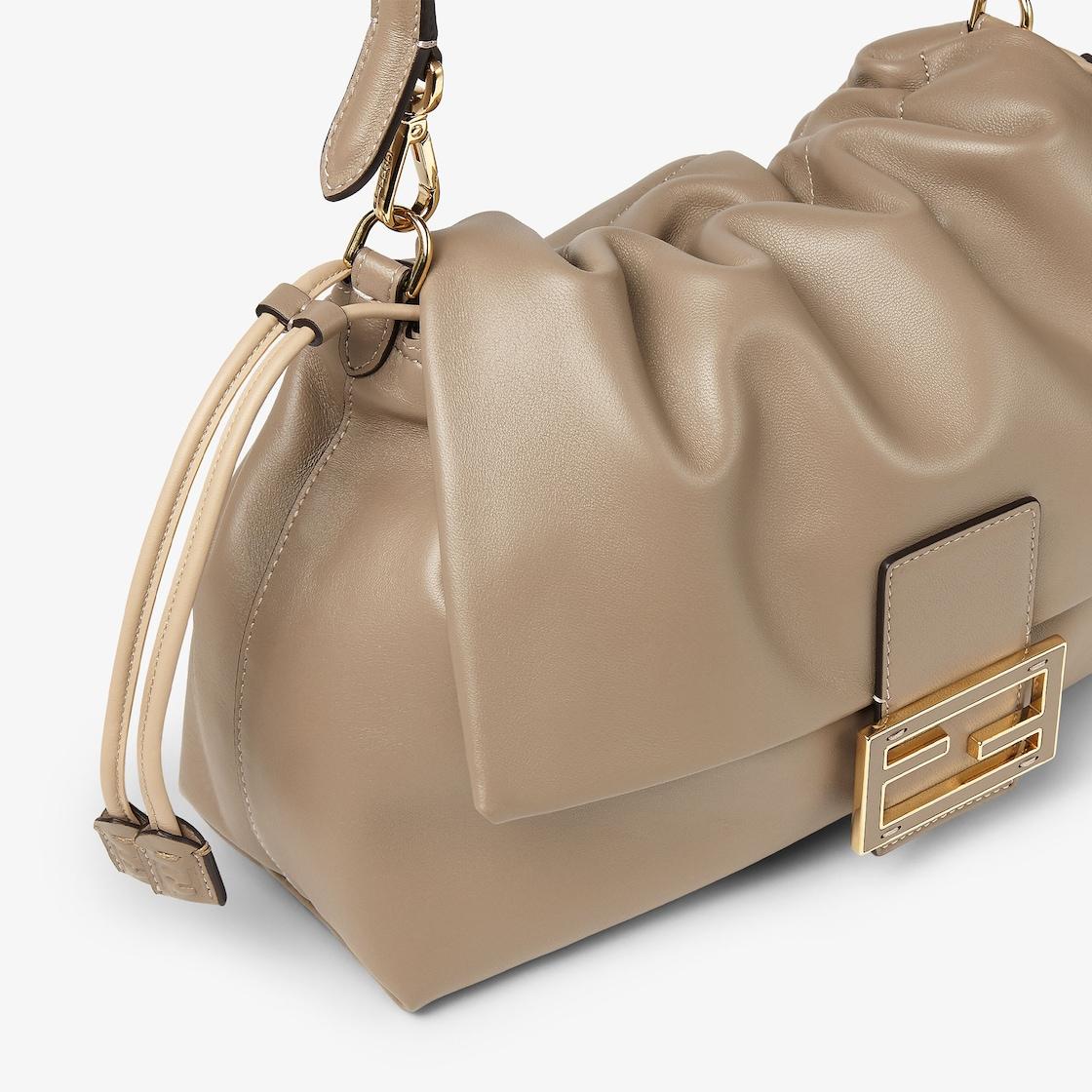 Mamma Baguette LargeDove gray nappa leather bag Product Image