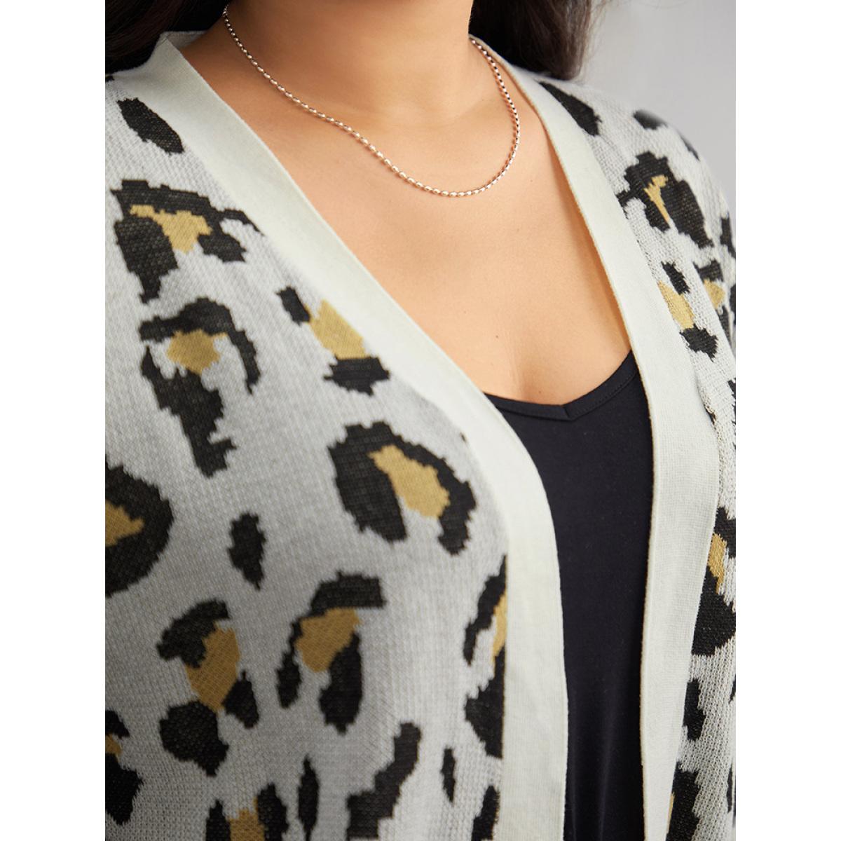 Plus Size Leopard Print Elastic Cuffs Cardigan Leopard Women Casual Loose Long Sleeve Dailywear Cardigans BloomChic 30/6X Product Image