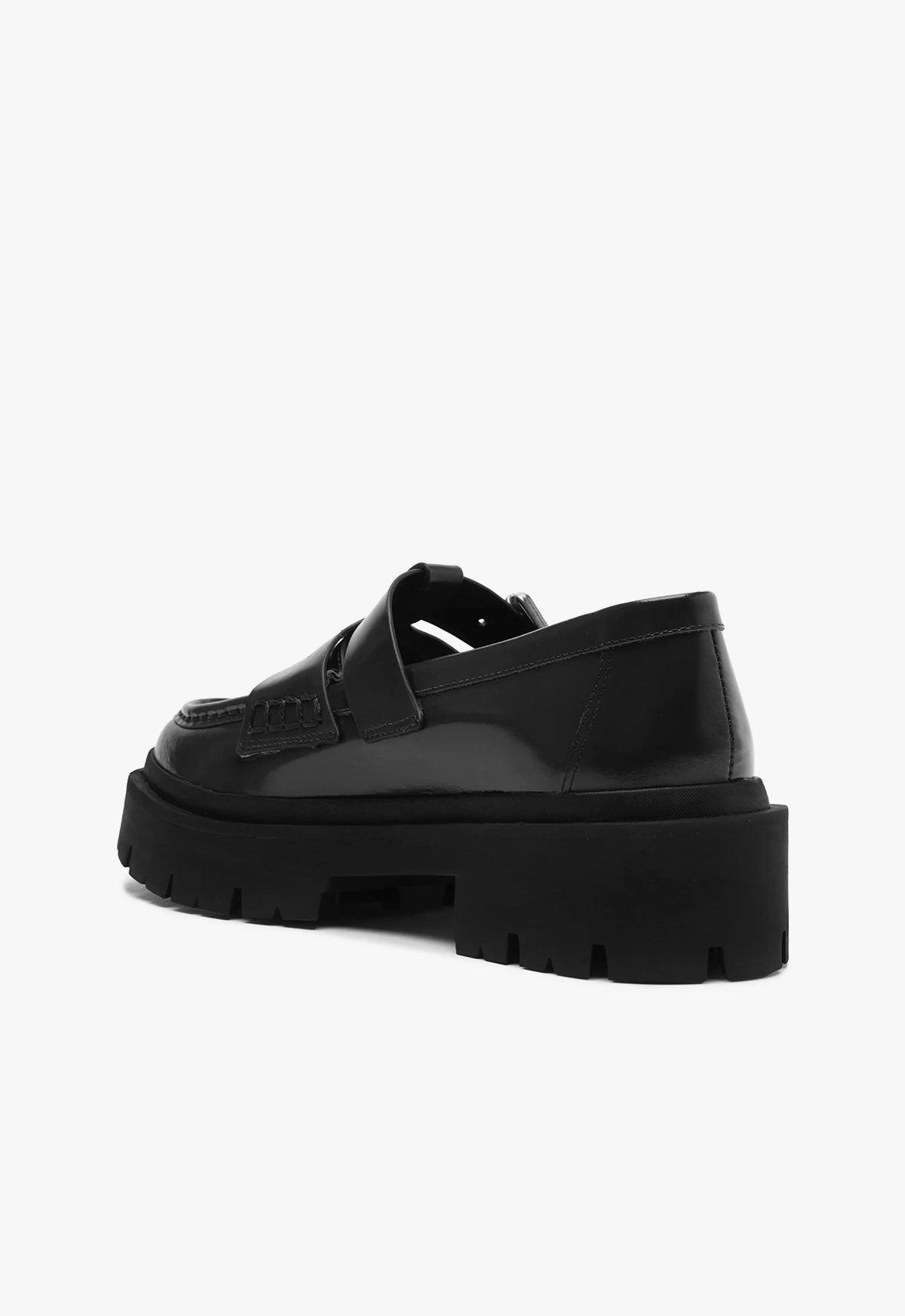 Alana Flat Product Image