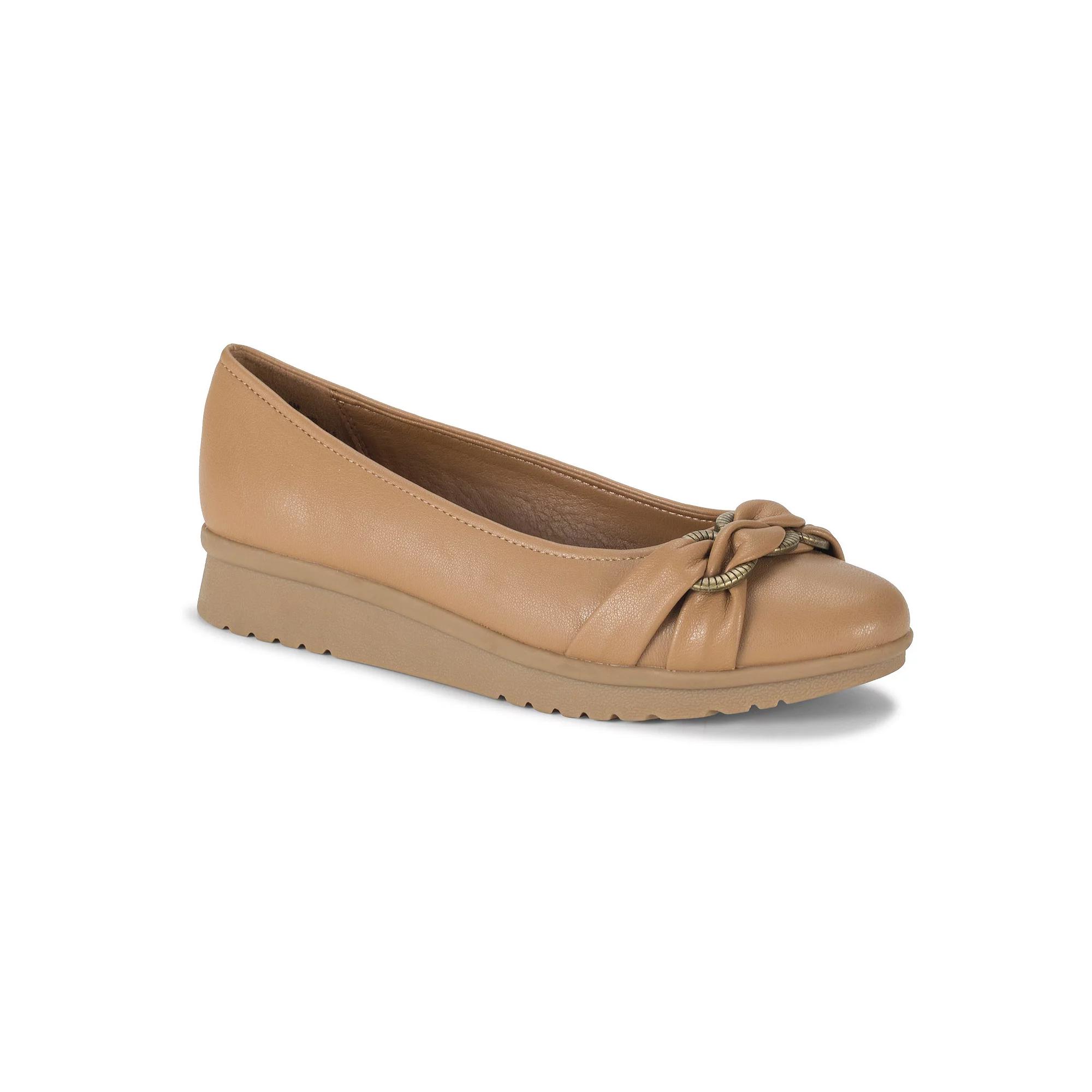 Baretraps Aurora Women's Flats,  Product Image