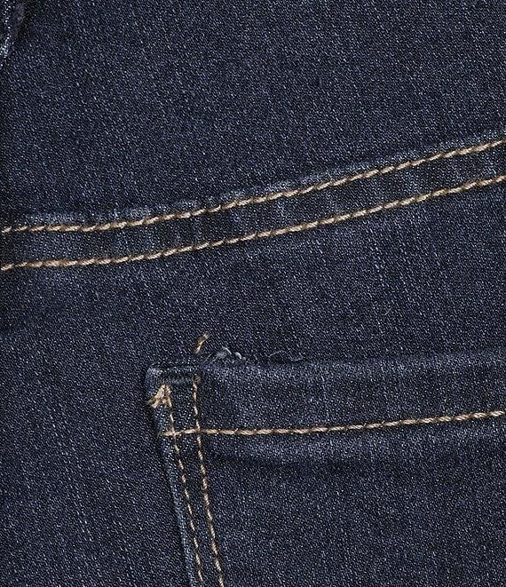 Code Bleu Petite Size Soho Mid Rise Slim Skinny Leg Stretch Denim Jeans Product Image