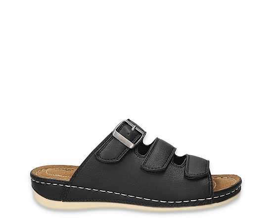 Easy Street Womens Pinterry Sandal Product Image