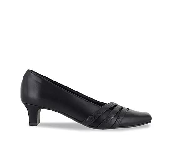 Easy Street Entice Women's Suede Pumps,  Product Image