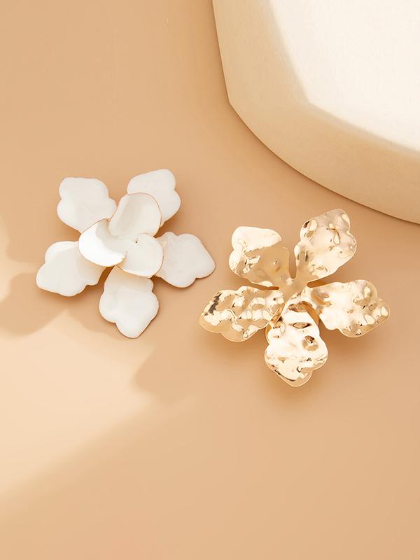Flower Shape Drop Earrings Product Image