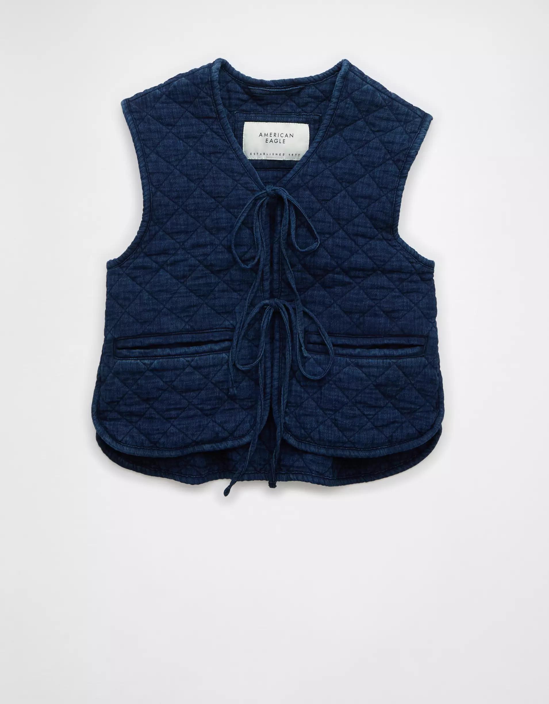 AE Tie Front Quilted Vest Product Image