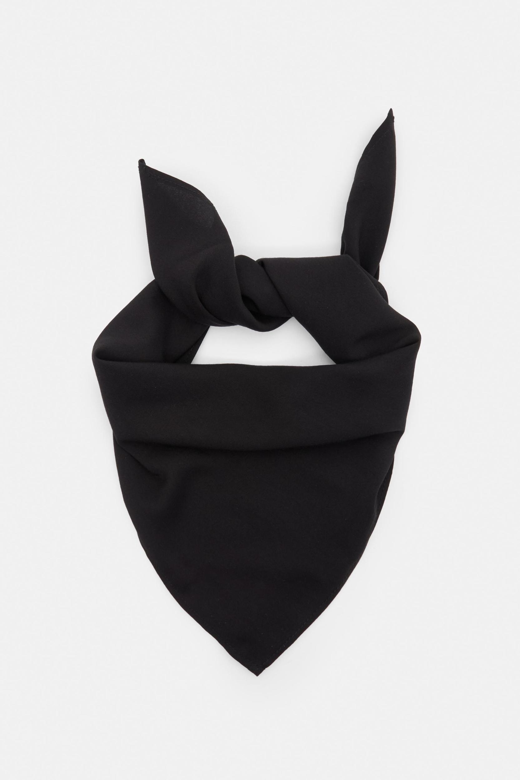 Black bandanna scarf Product Image