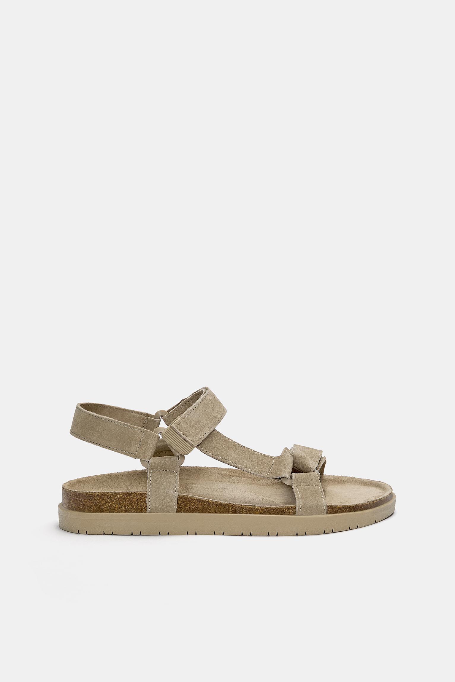 Leather strappy sandals Product Image