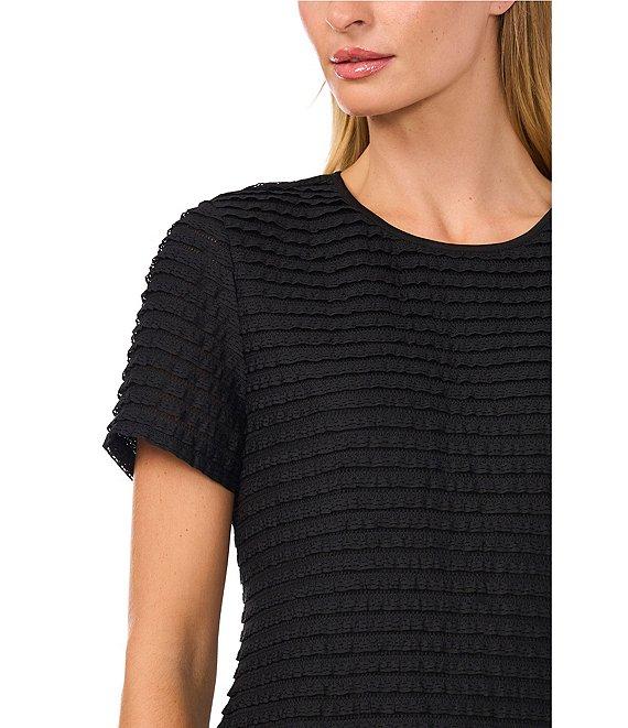 CeCe Knit Round Neck Short Sleeve Blouse Product Image