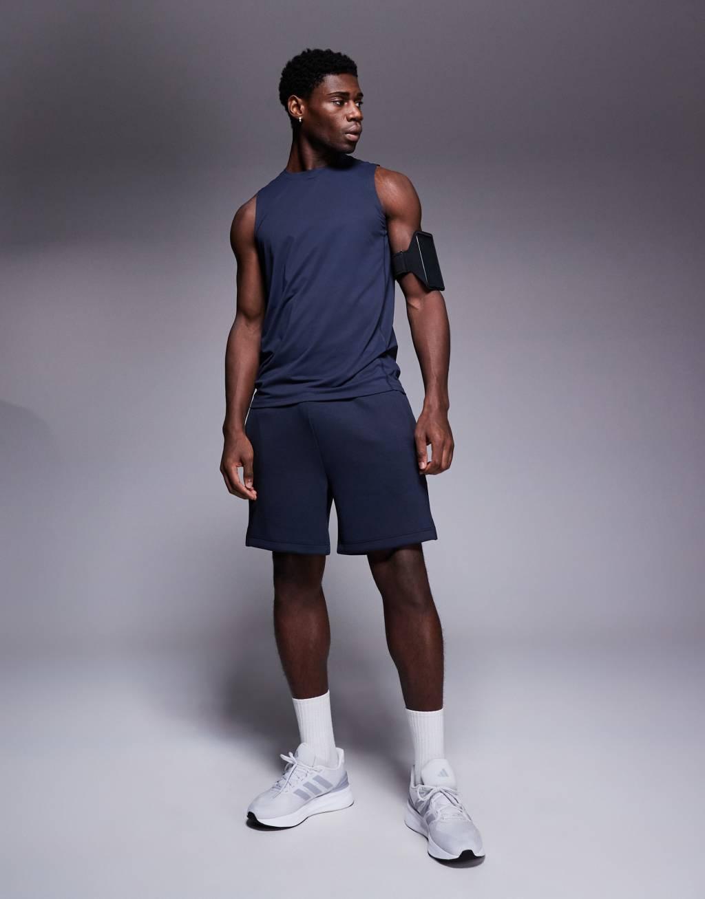 4505 Icon training sleeveless tank with quick dry in midnight navy Product Image