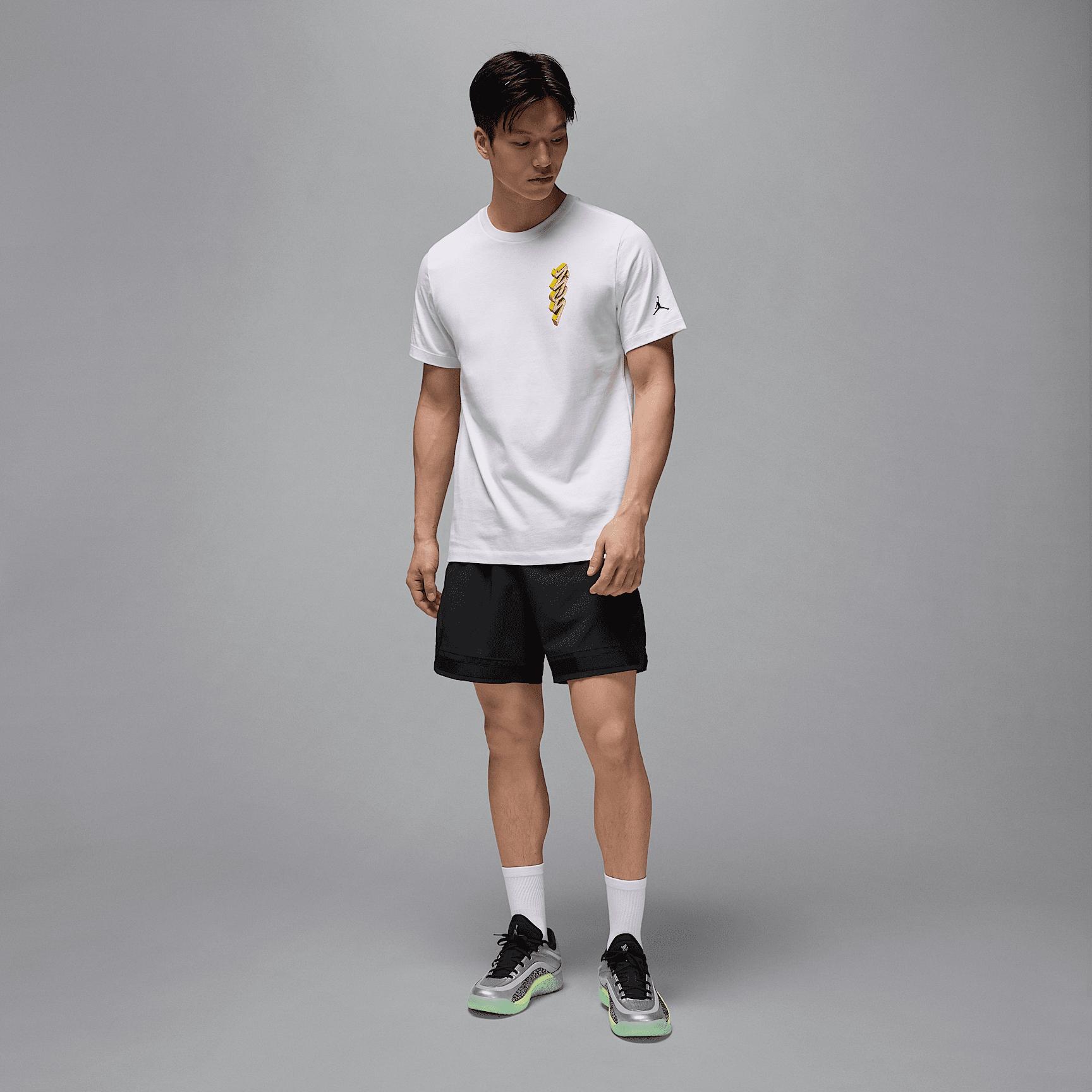 Nike Men's Zion T-Shirt Product Image