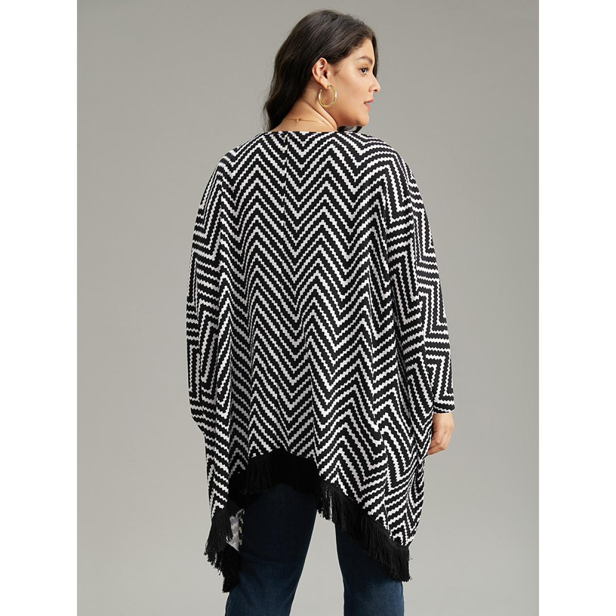 Plus Size Halloween Geometric Tassel Trim Dolman Sleeve Kimono Women Black Casual Tassels Loose Dailywear Kimonos BloomChic 14-16/1X Product Image