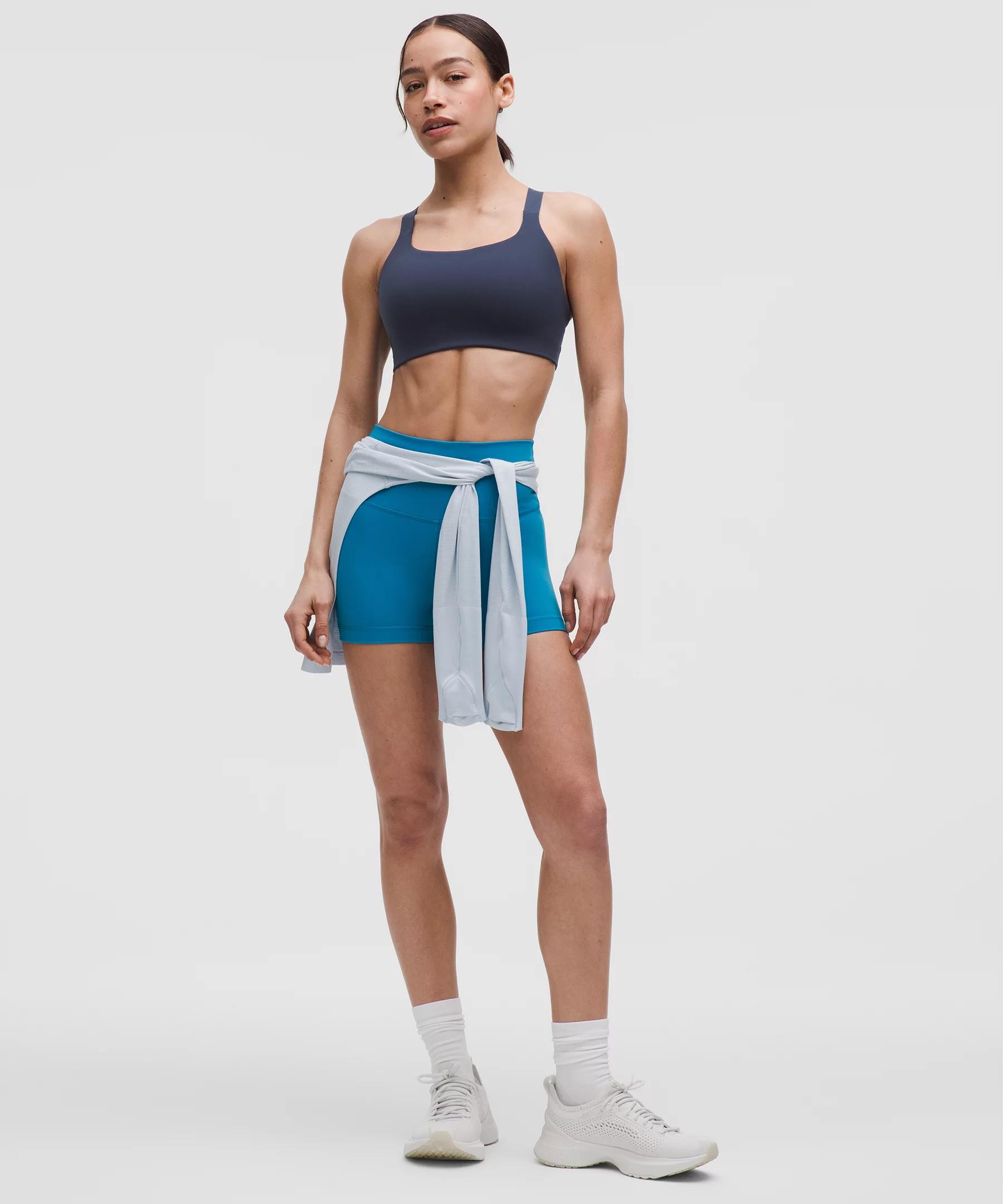 Ultralu Square-Neck Workout Bra *Medium Support, D/DD Cup Product Image