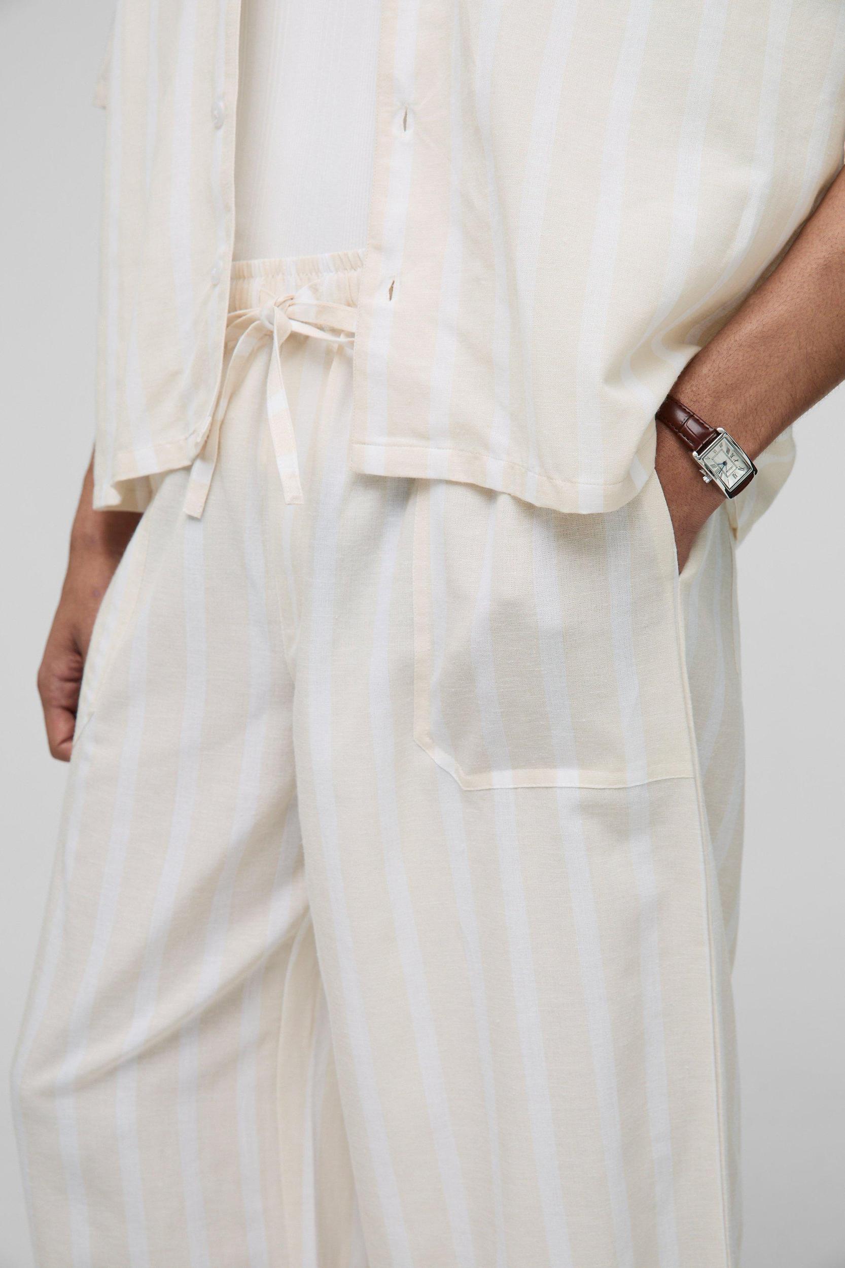 Baggy Fit Linen Look Stripe Elasticated Waist Pants | boohooMAN USA Product Image