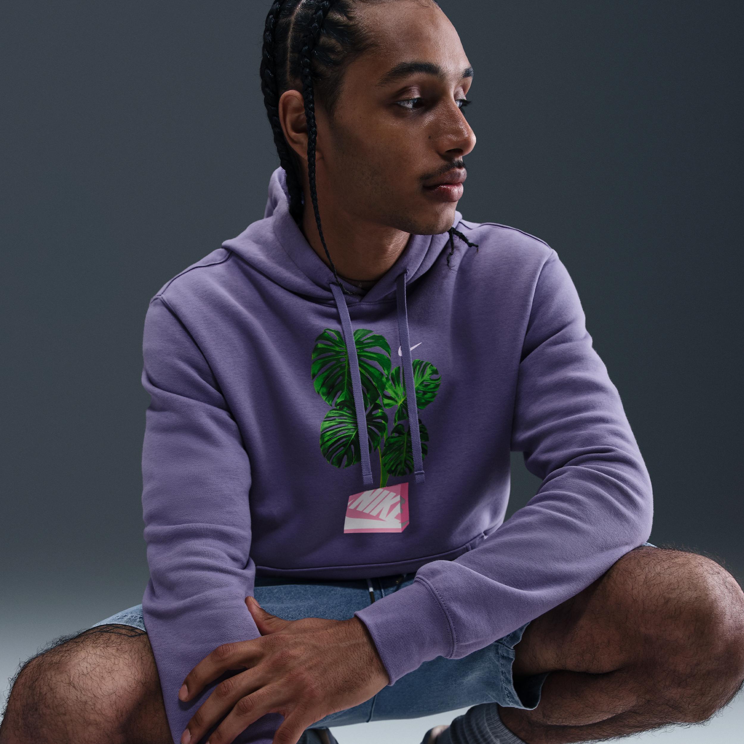 Nike Men's Club Pullover Hoodie Product Image