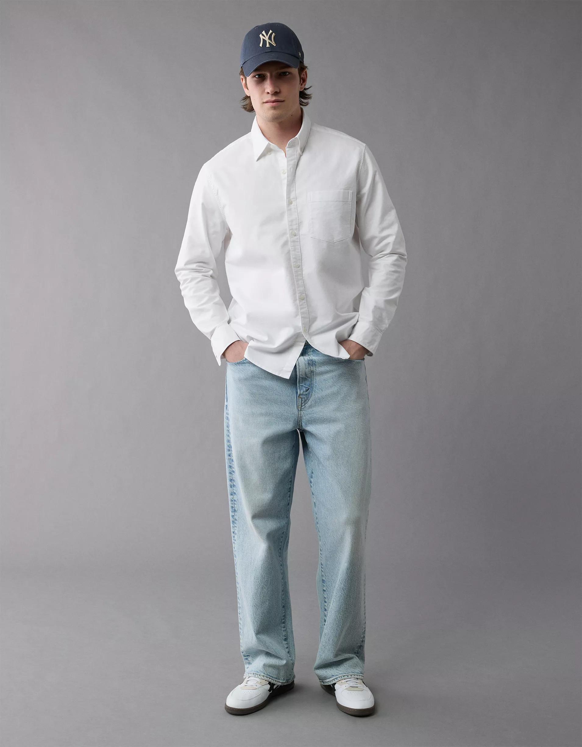 AE Everyday Classic Fit Oxford Button-Up Shirt Product Image