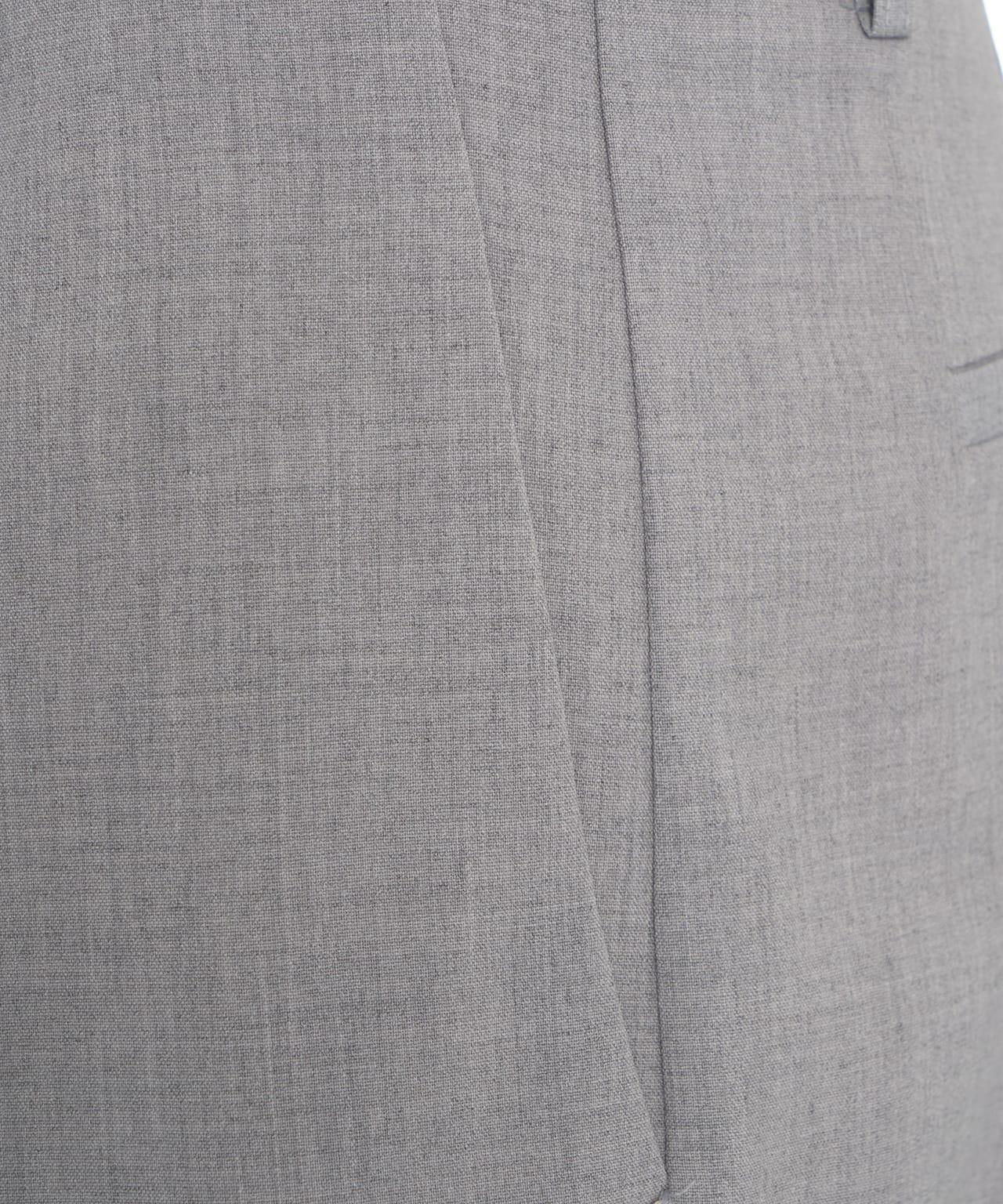 Shorts with pleat Product Image