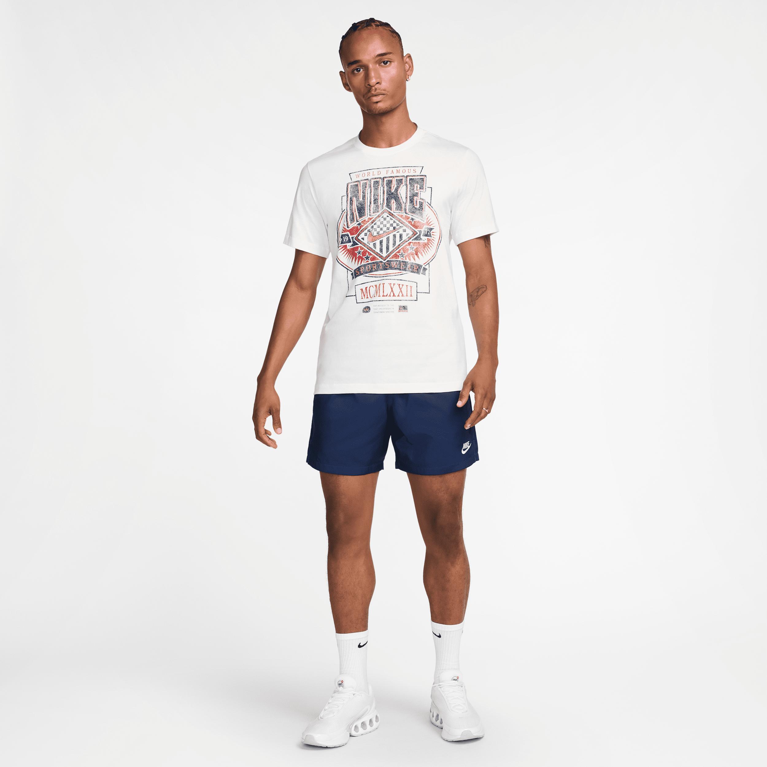 Nike Sportswear Men's Crew-Neck T-Shirt Product Image