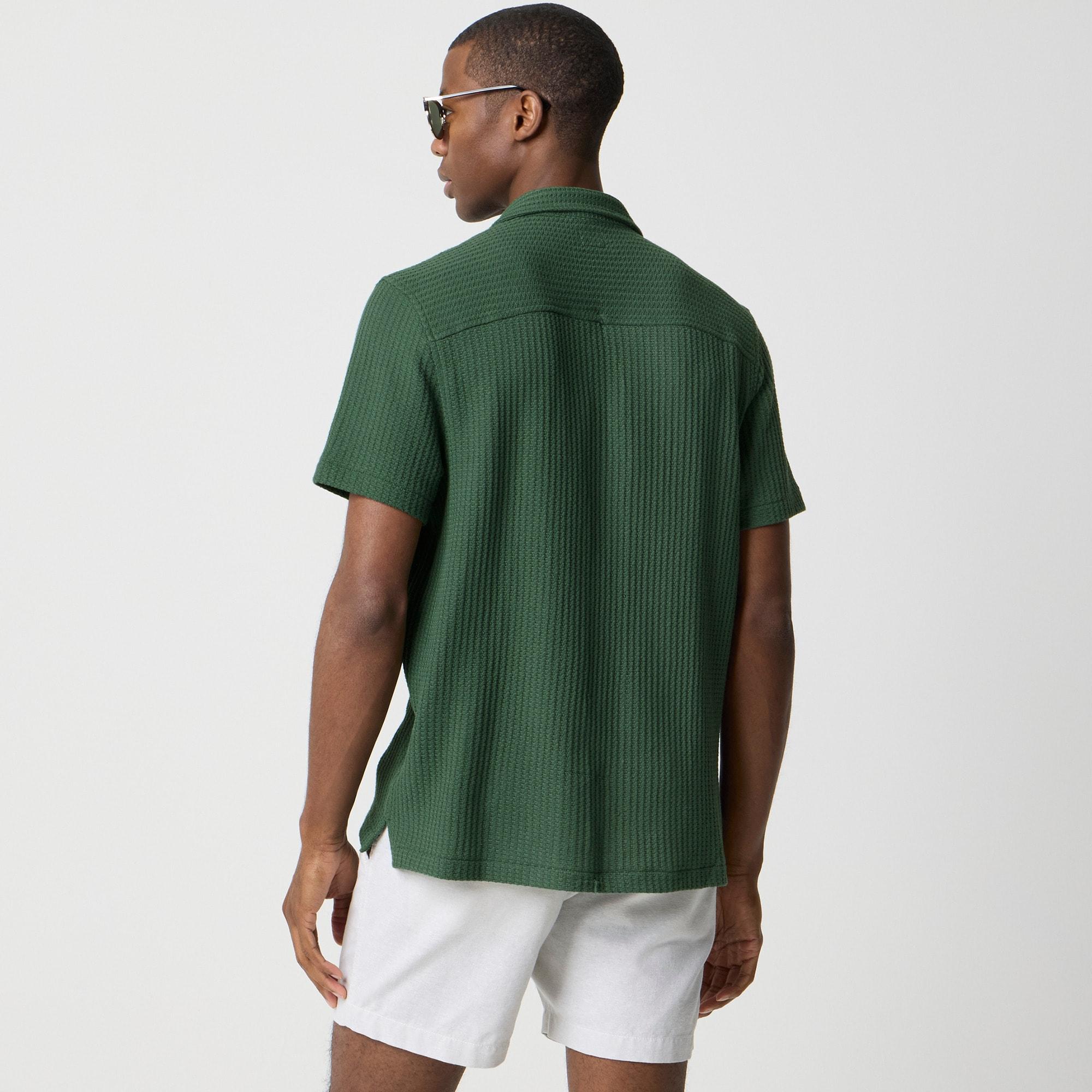 Short-sleeve textured camp shirt Product Image