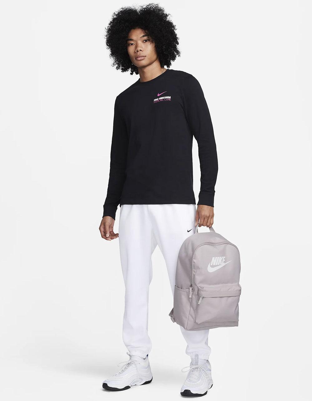 NIKE Heritage Backpack - MAUVE Product Image