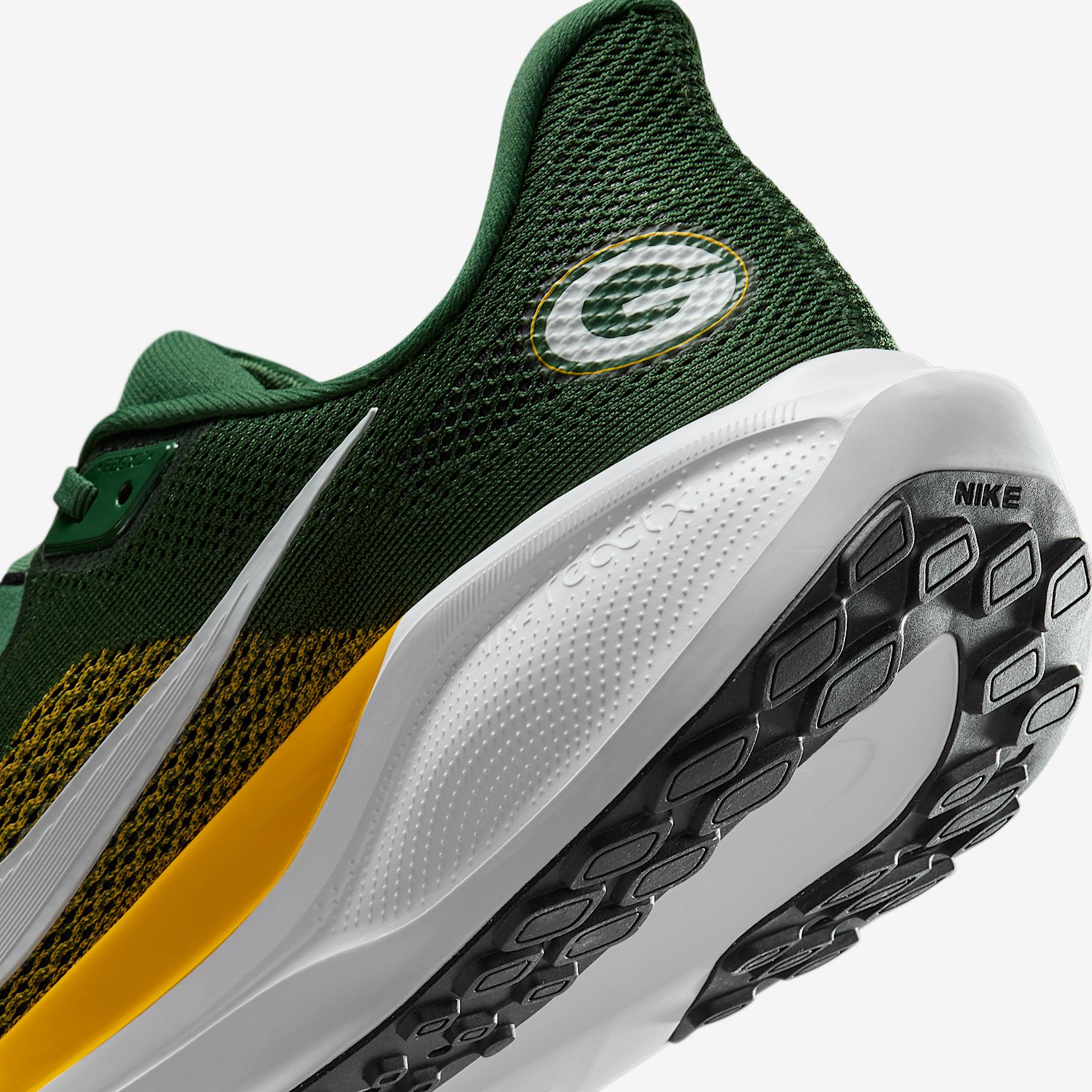 Green Bay Packers Pegasus 41 Nike Mens NFL Road Running Shoes | IB3216-300 Product Image