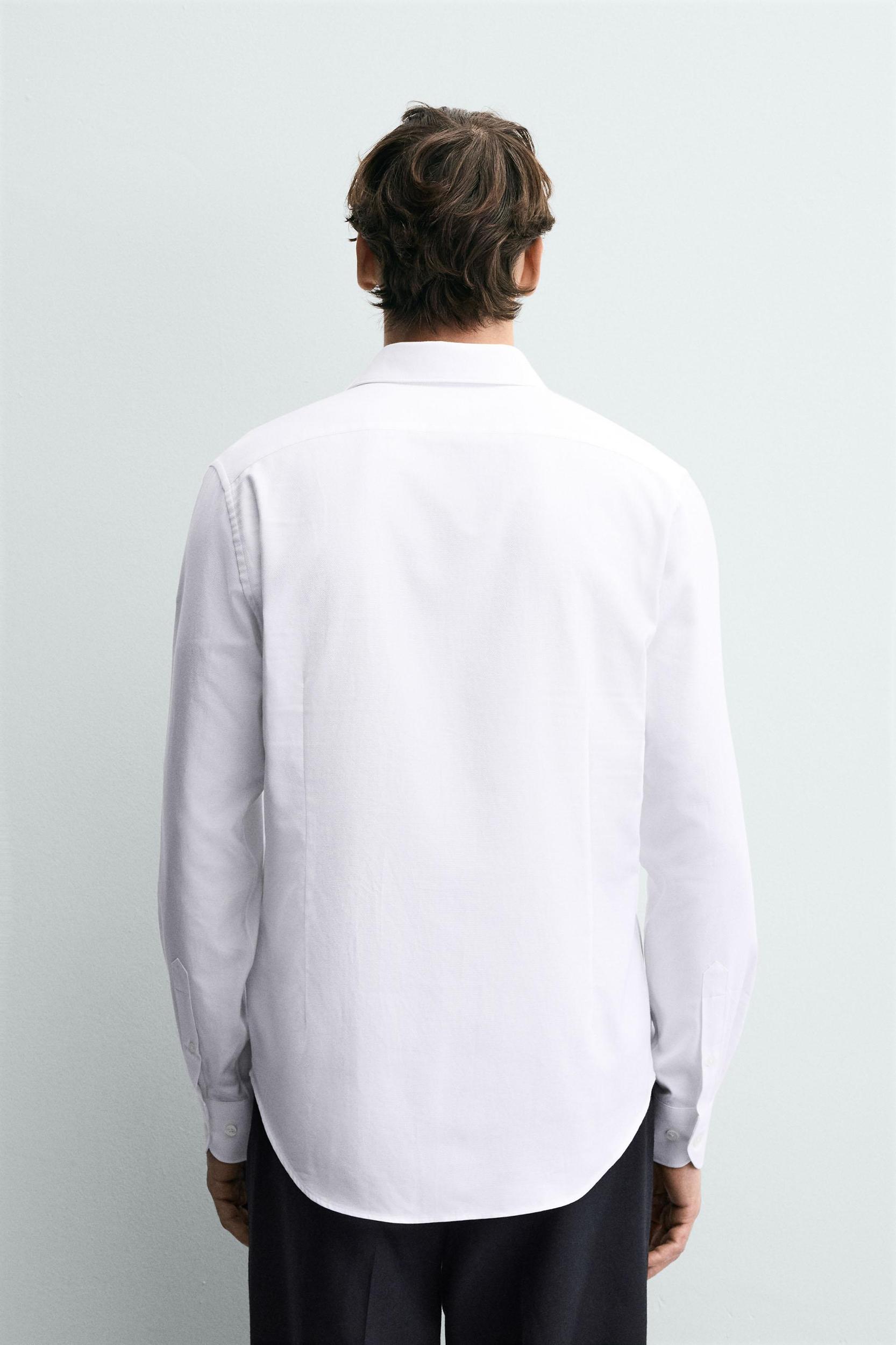 REGULAR FIT TEXTURED SHIRT Product Image