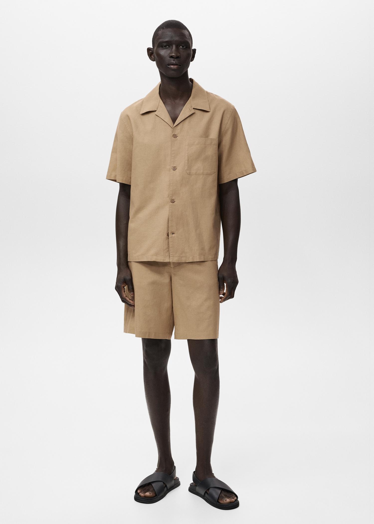 Linen shirt with bowling collar and pocket - Men | MANGO USA Product Image